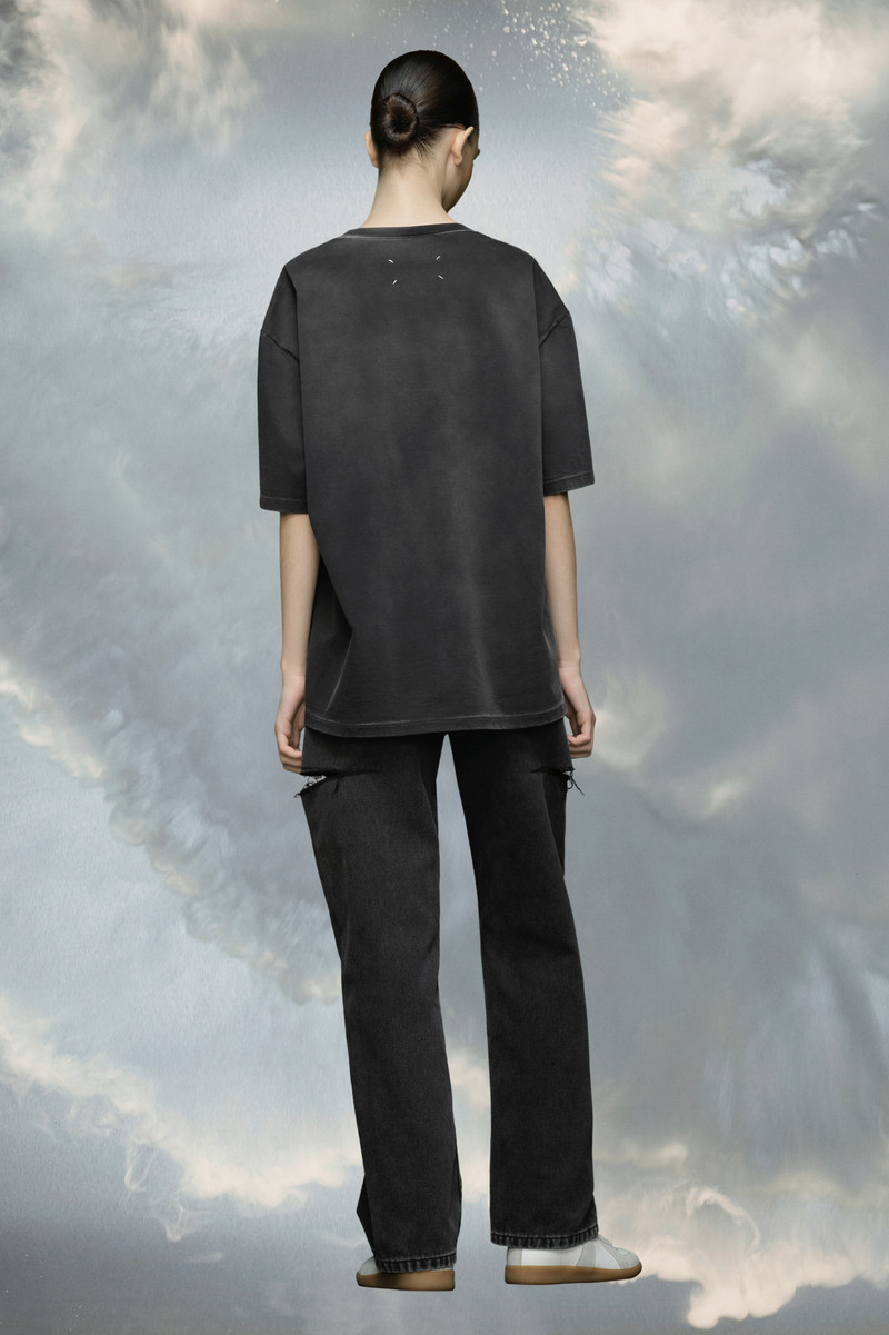 Logo heavy jersey T-shirt 6