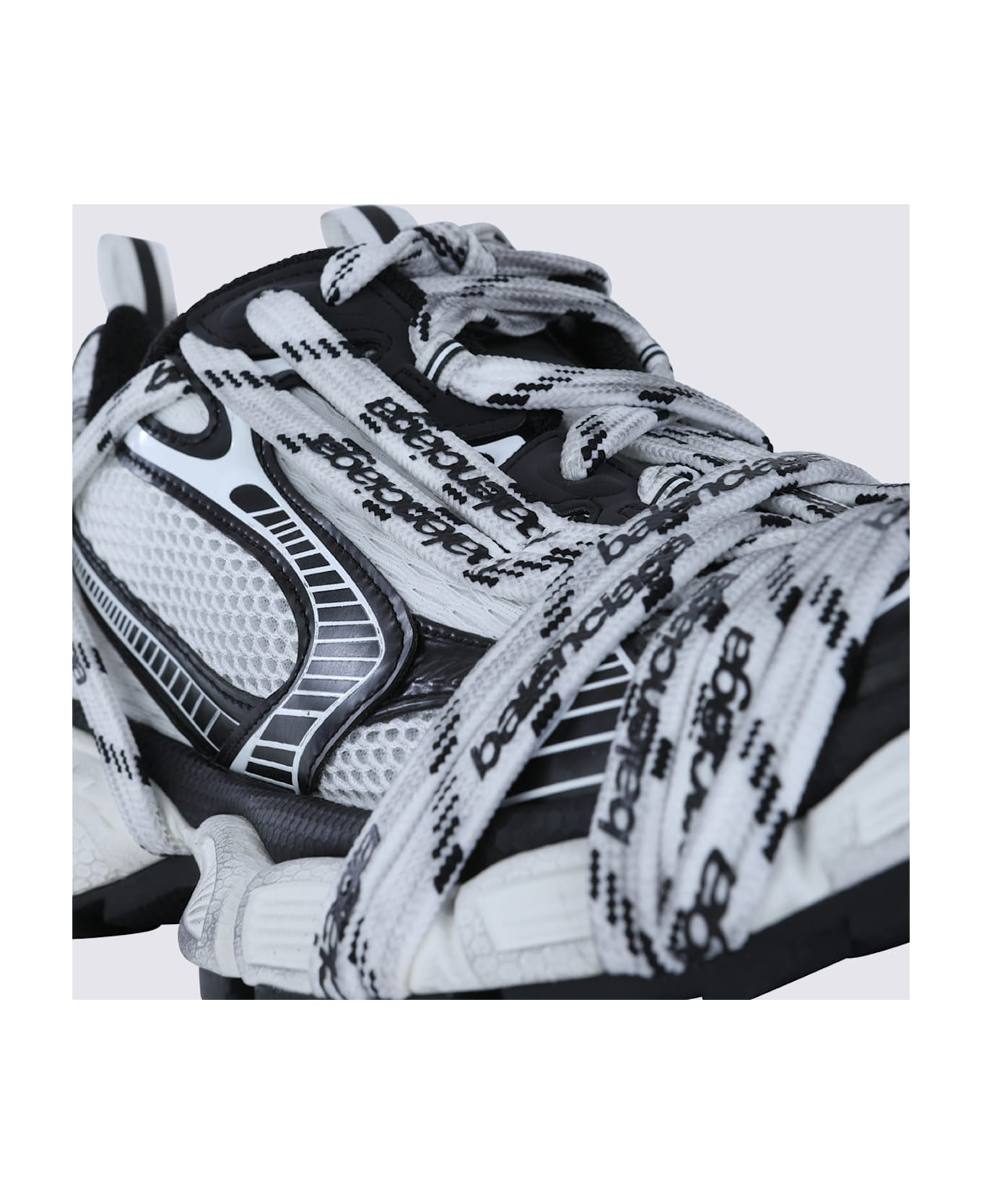Black And White 3xl Extreme Sneakers - 4