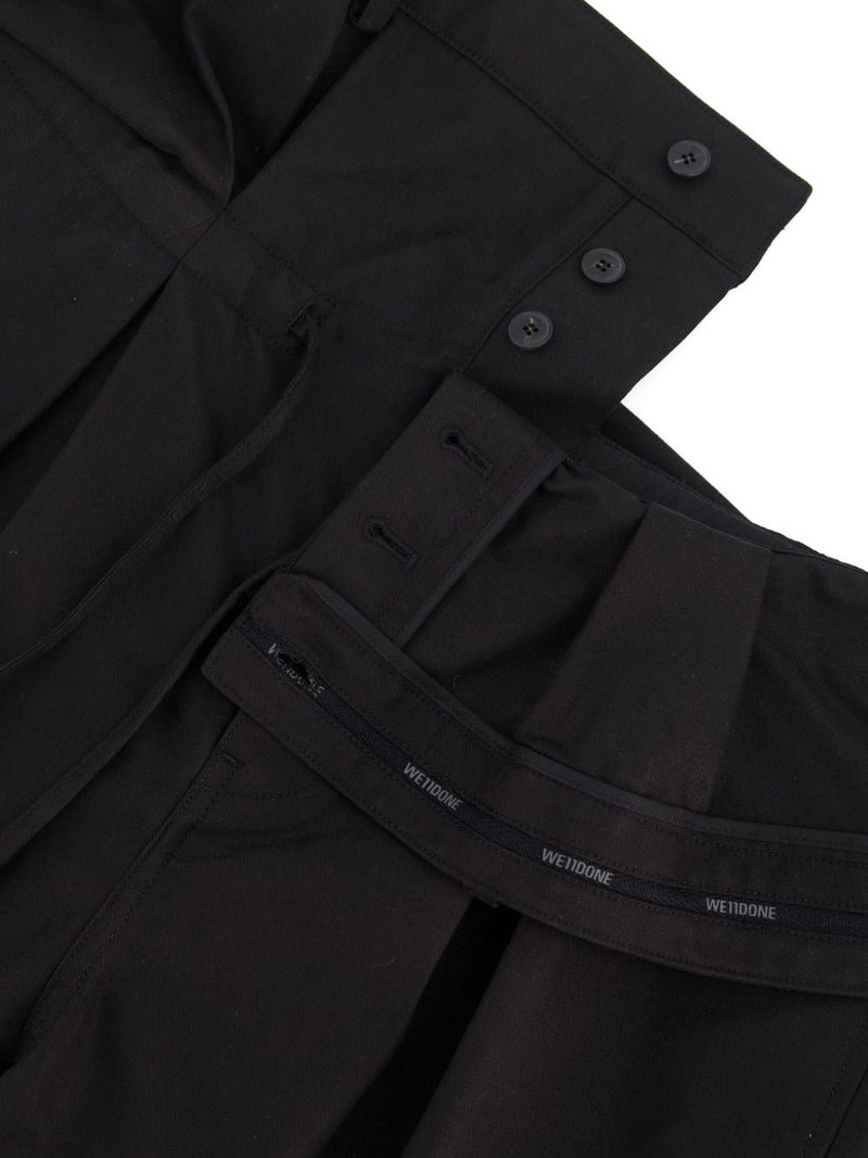 folded button-fastening trousers 3