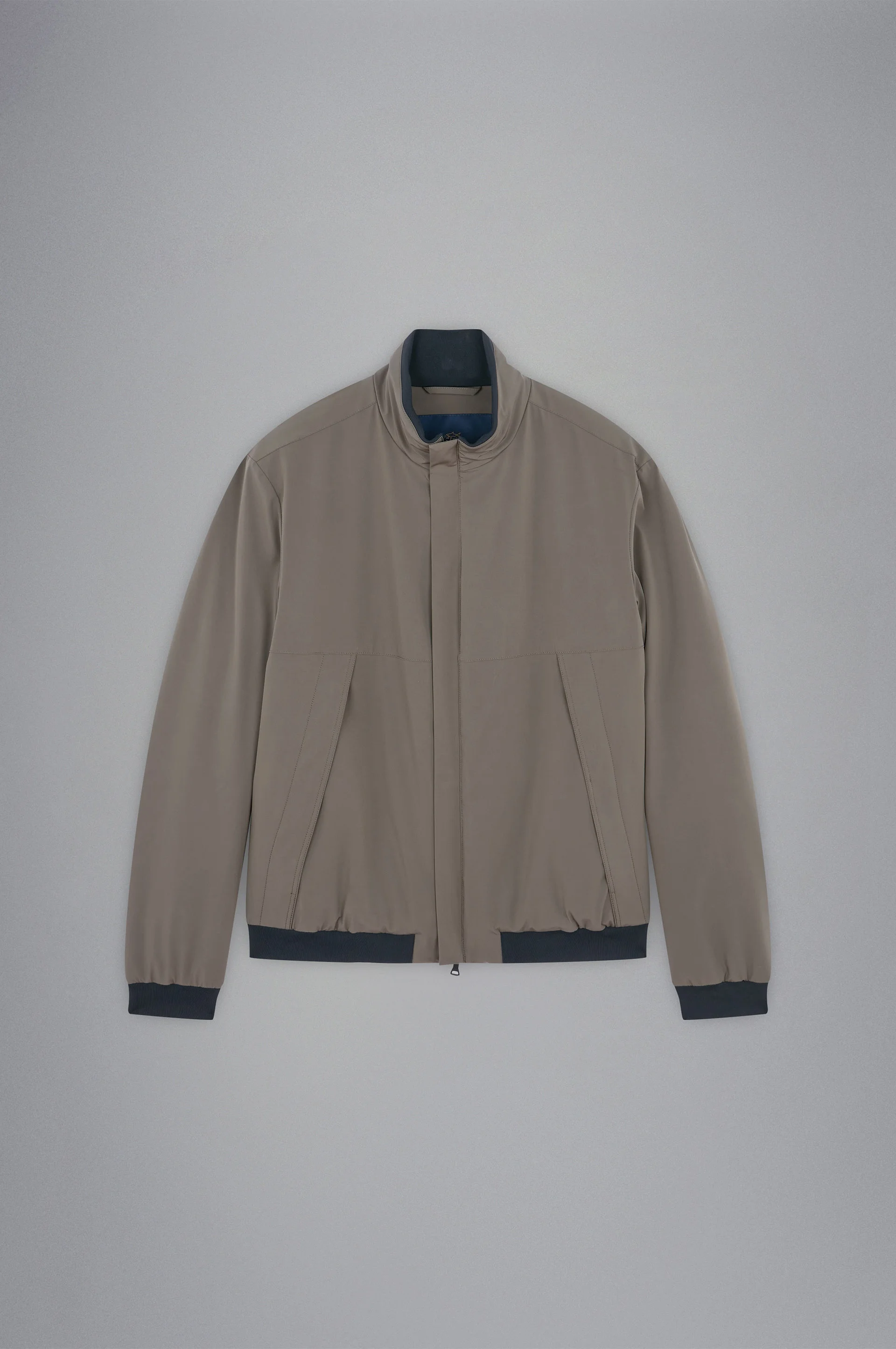 TYPHOON RE-4X4 STRETCH BOMBER - 1