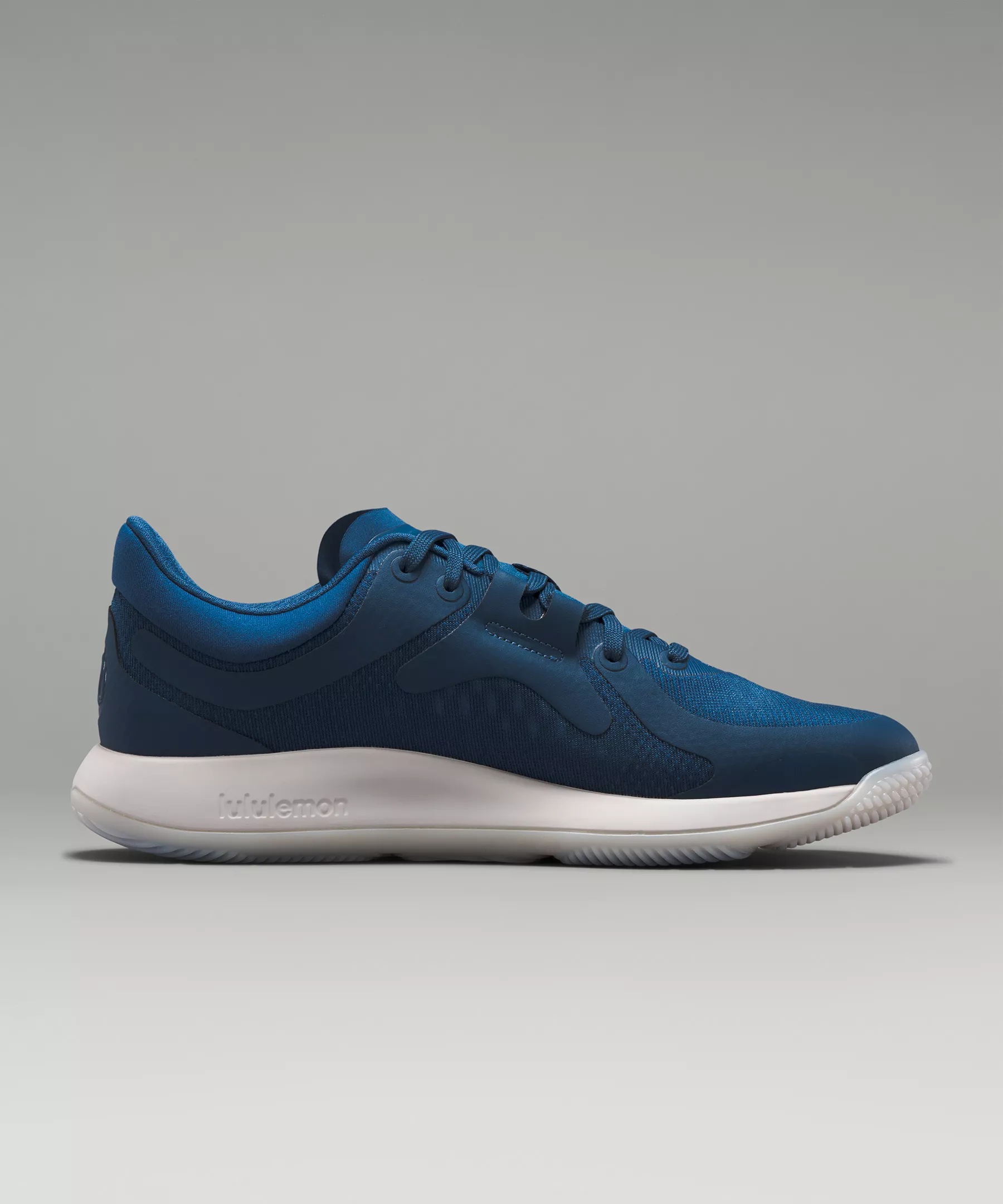 strongfeel Women's Training Shoe - 5