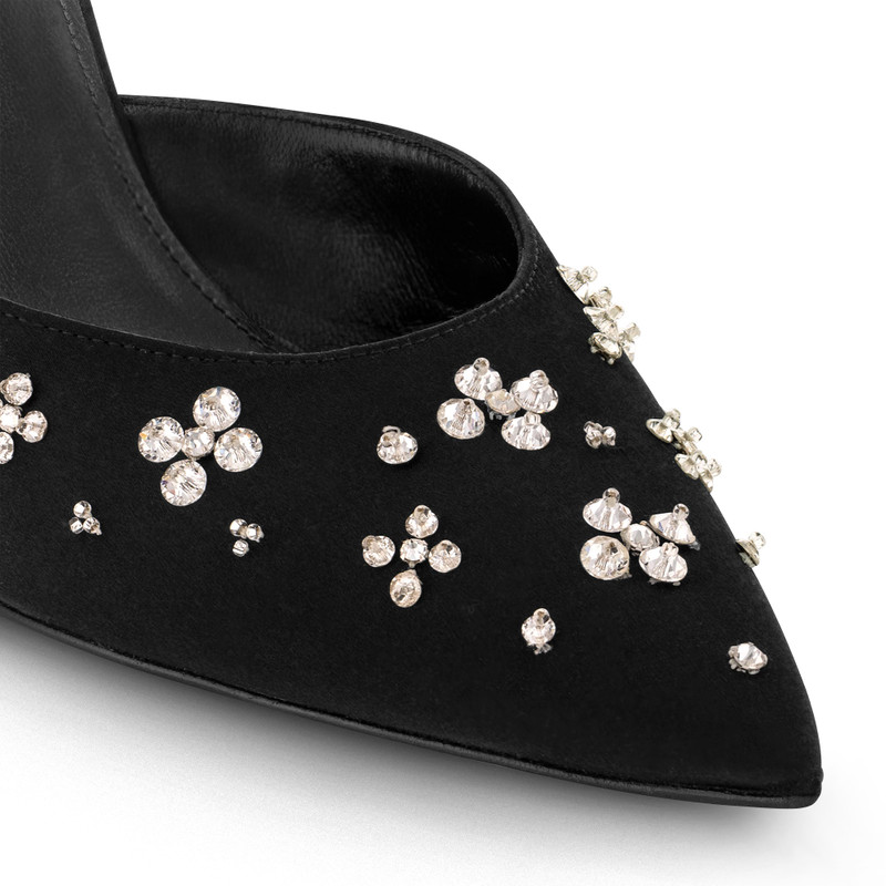 Blossom Pointy Mule 4