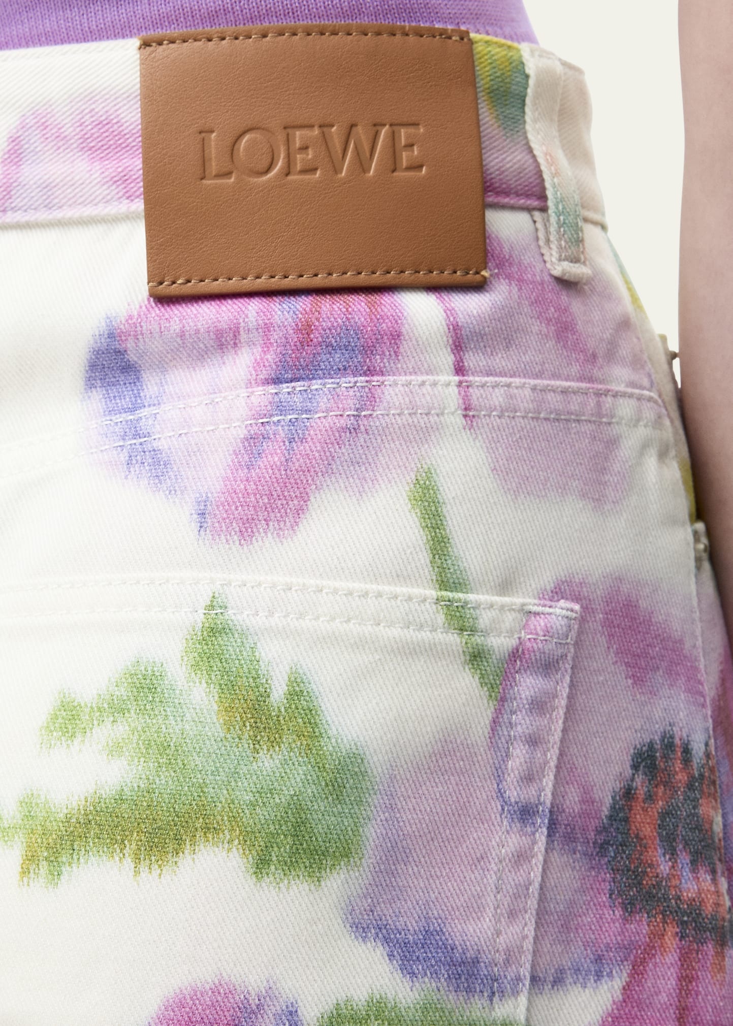 Floral-Print Wide-Leg Jeans - 4