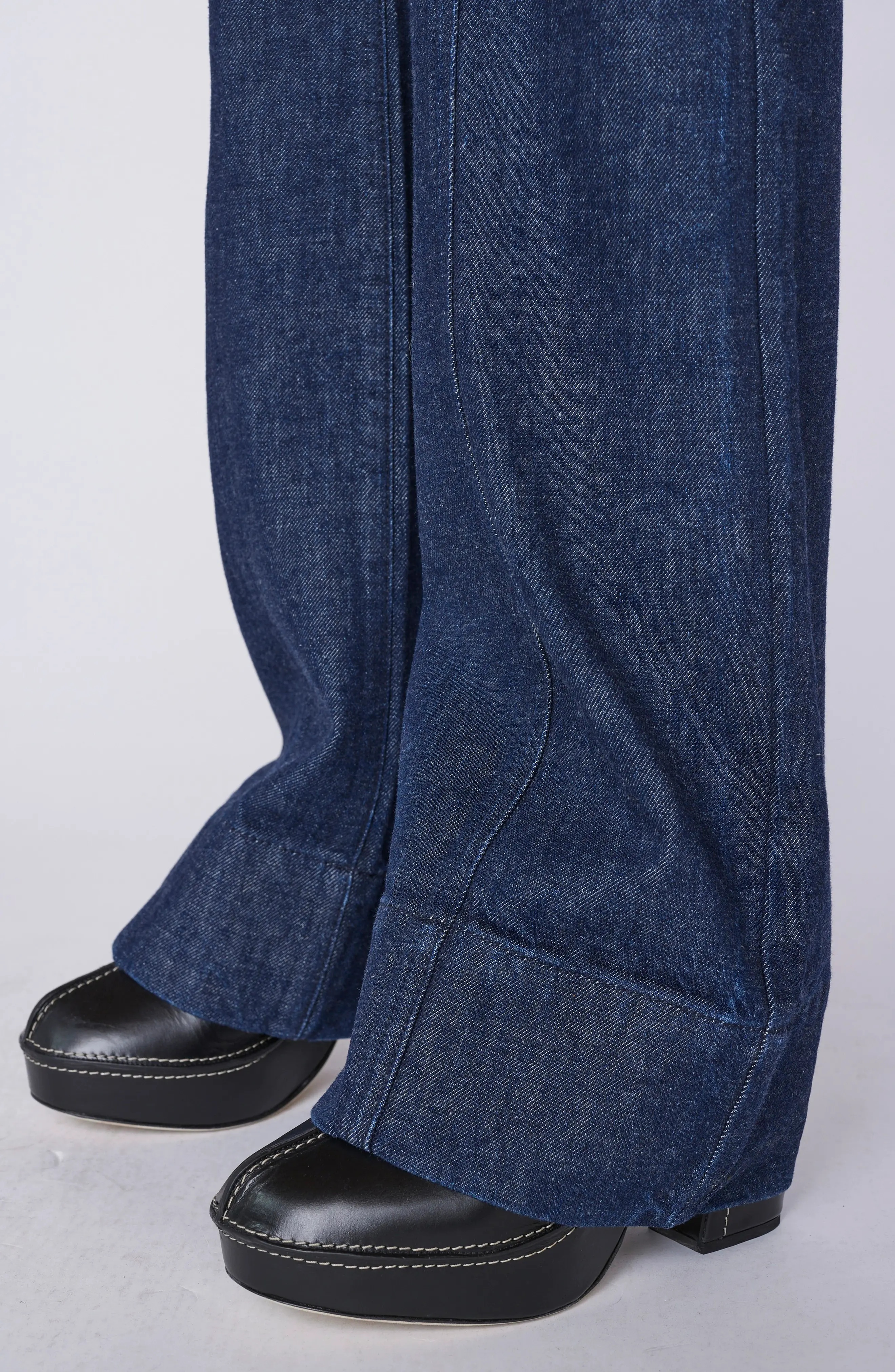 Seamed Bootcut Jeans - 5