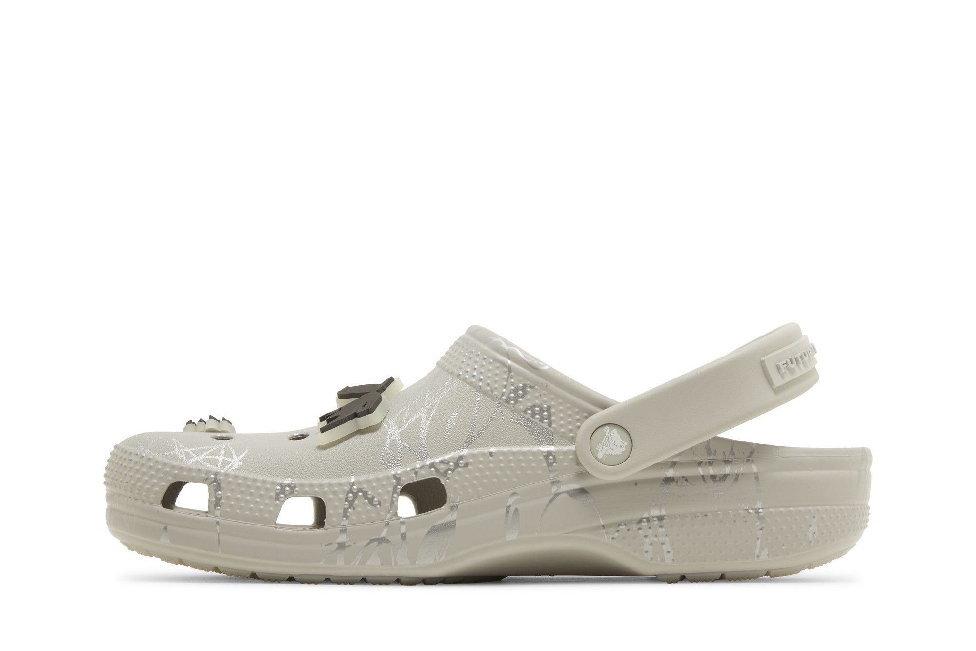 Futura Laboratories x Classic Clog 'Pearl White' - 3