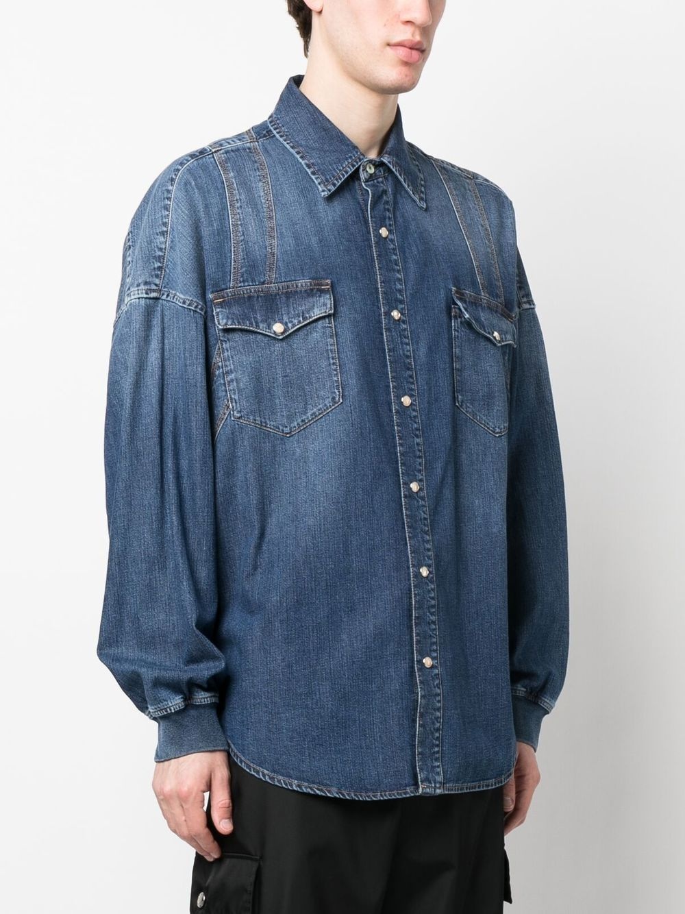 long-sleeved buttoned denim shirt - 3