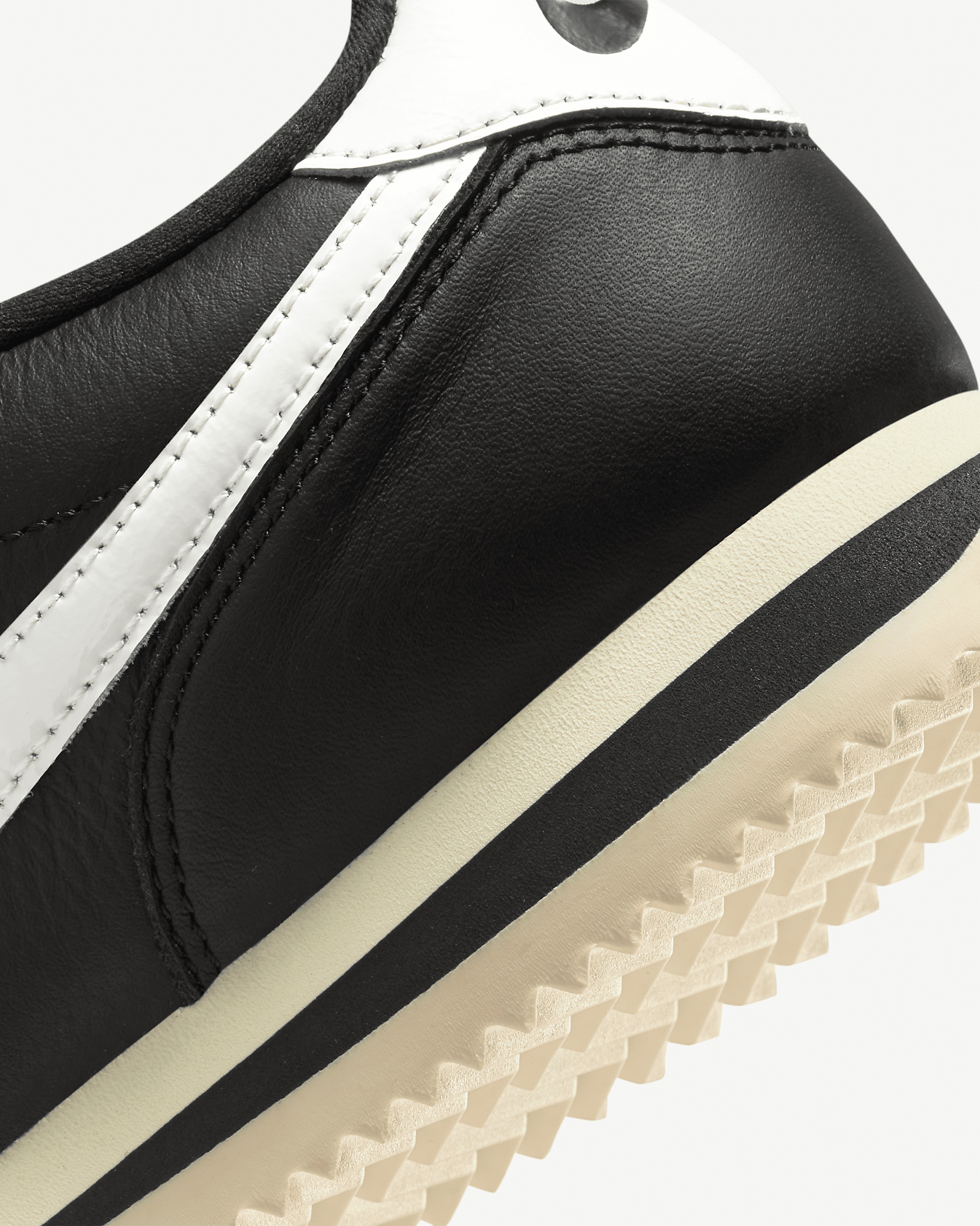 Nike Cortez 23 Premium Leather Shoes - 8