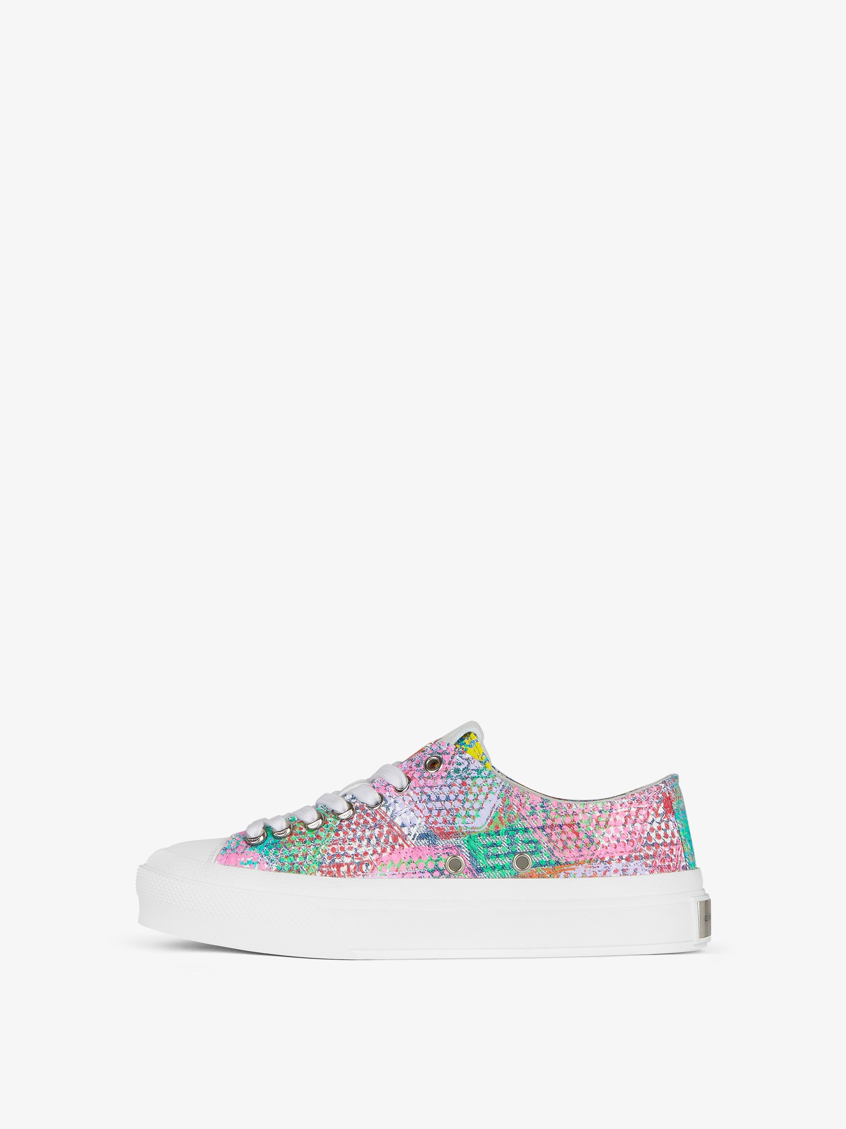 CITY SNEAKERS IN PRINTED 4G DENIM - 3