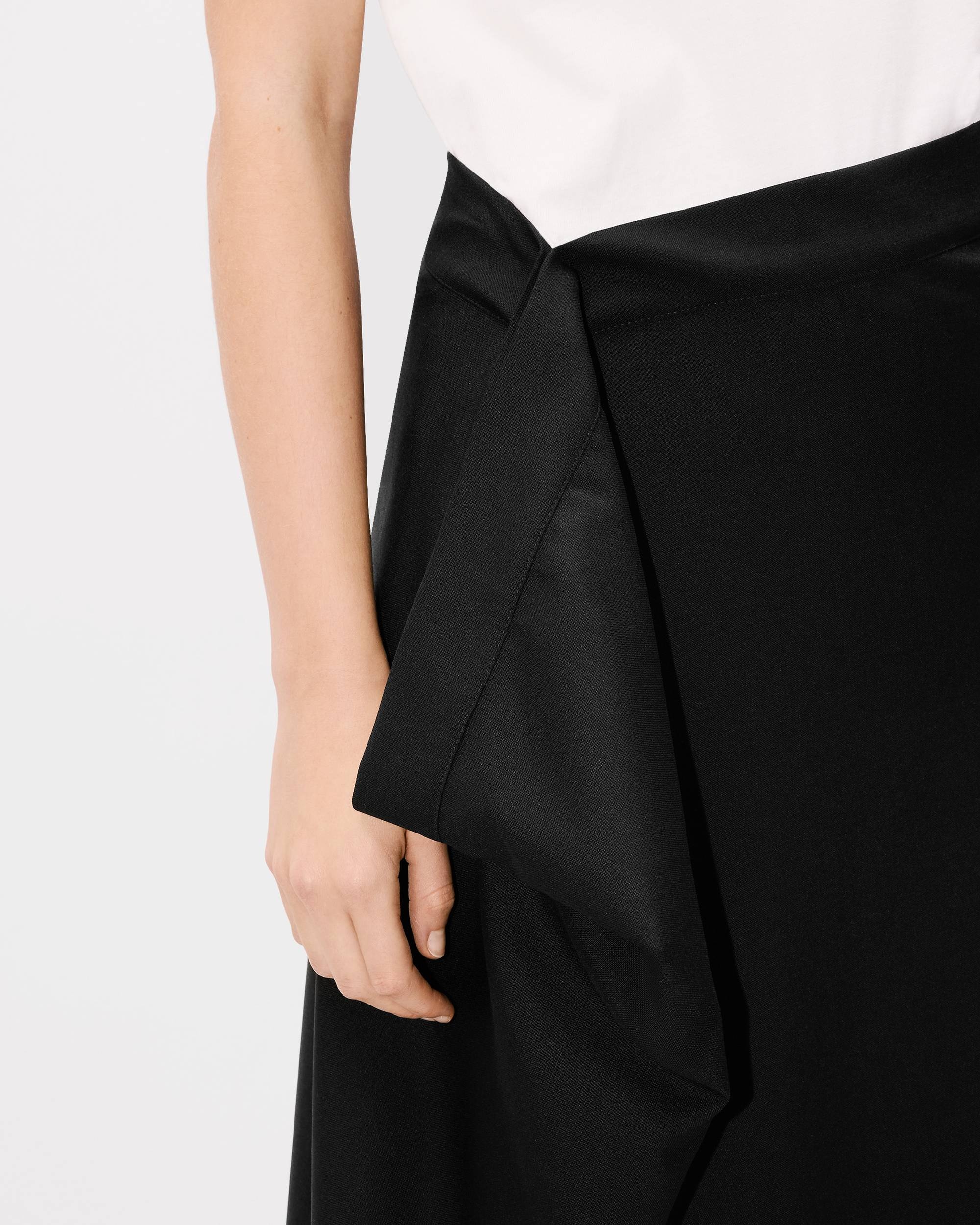 Midi skirt in virgin wool - 6