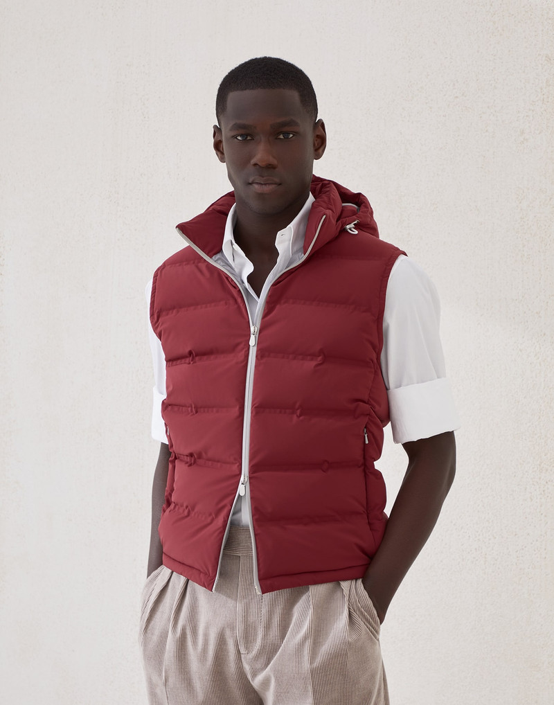 보세 taffeta 아래로 vest 와 열 보세된 seams 과 detachable 후드 1