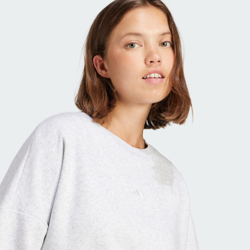 Essentials Small Logo Feelcozy Sweatshirt 6