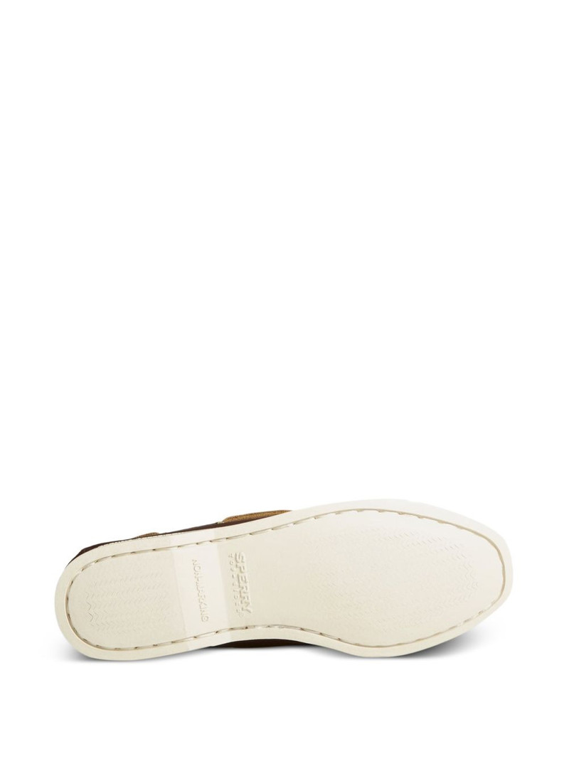 lace-up leather boat shoes 5