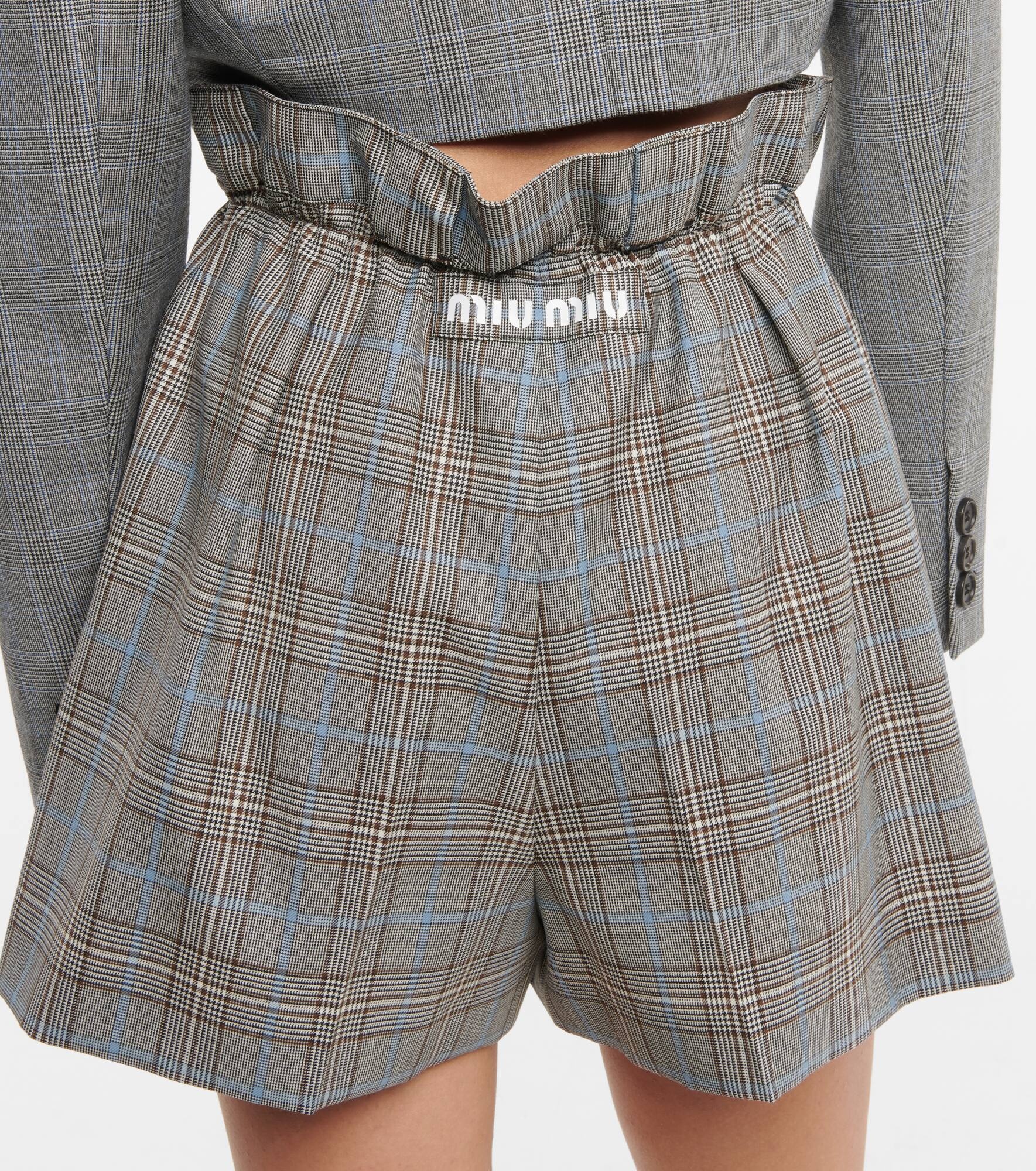 Virgin wool paperbag shorts - 5