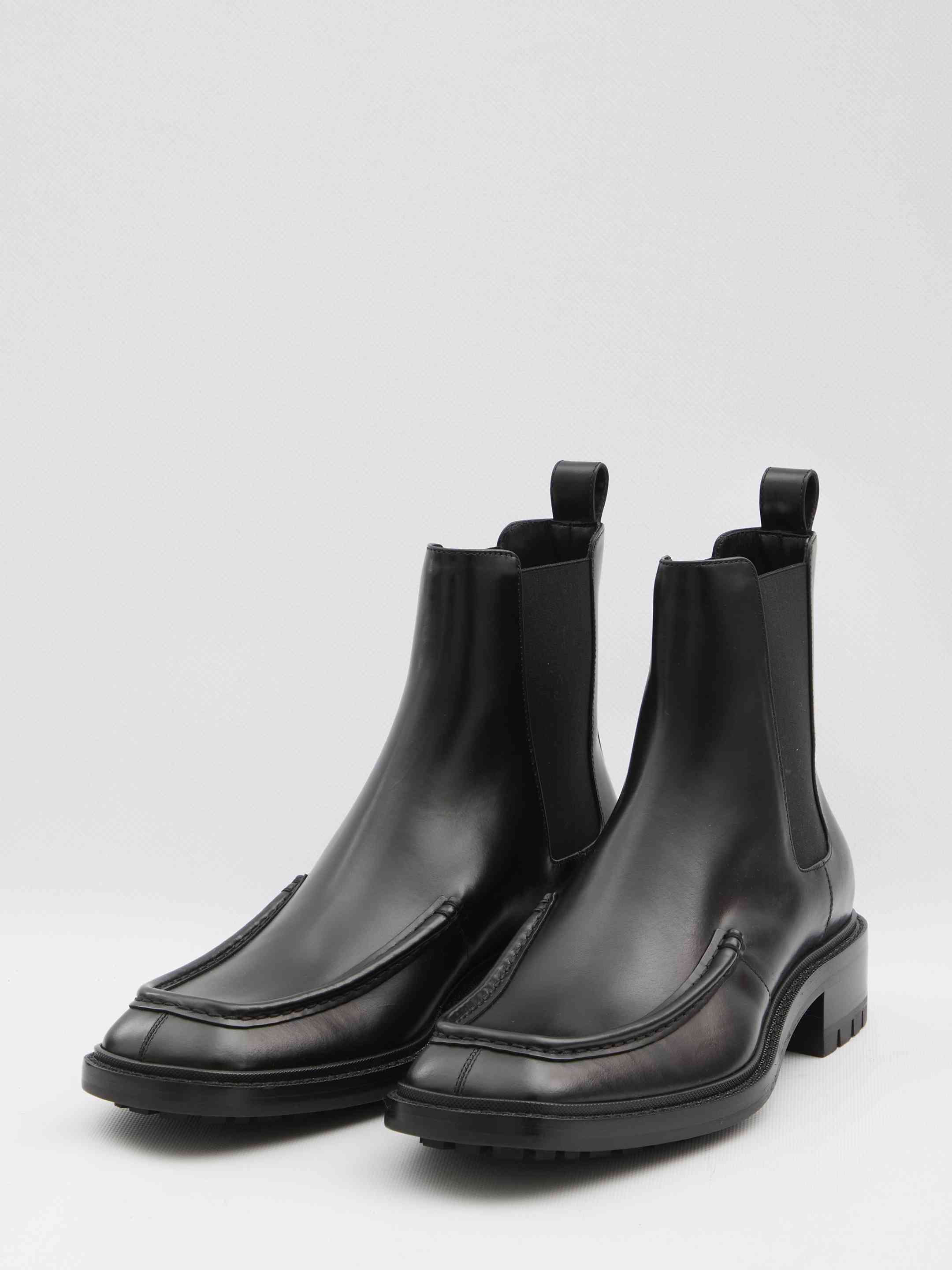 Saint Laurent Men Joe Chelsea Boots - 2