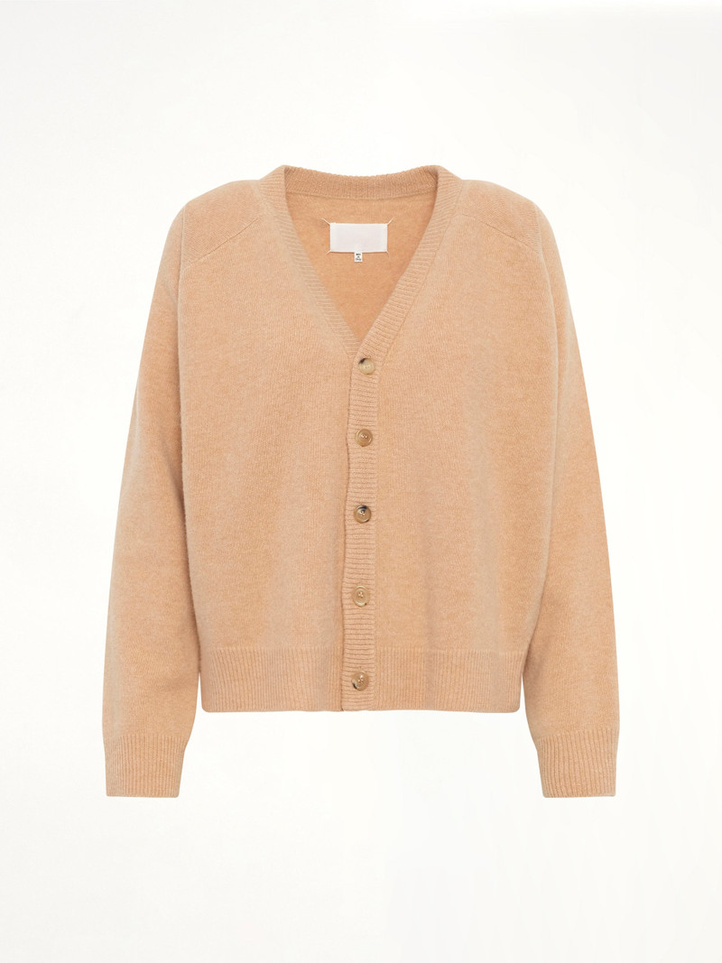 Maison Margiela Gauge 7 Wool Cardigan in Camel outlook