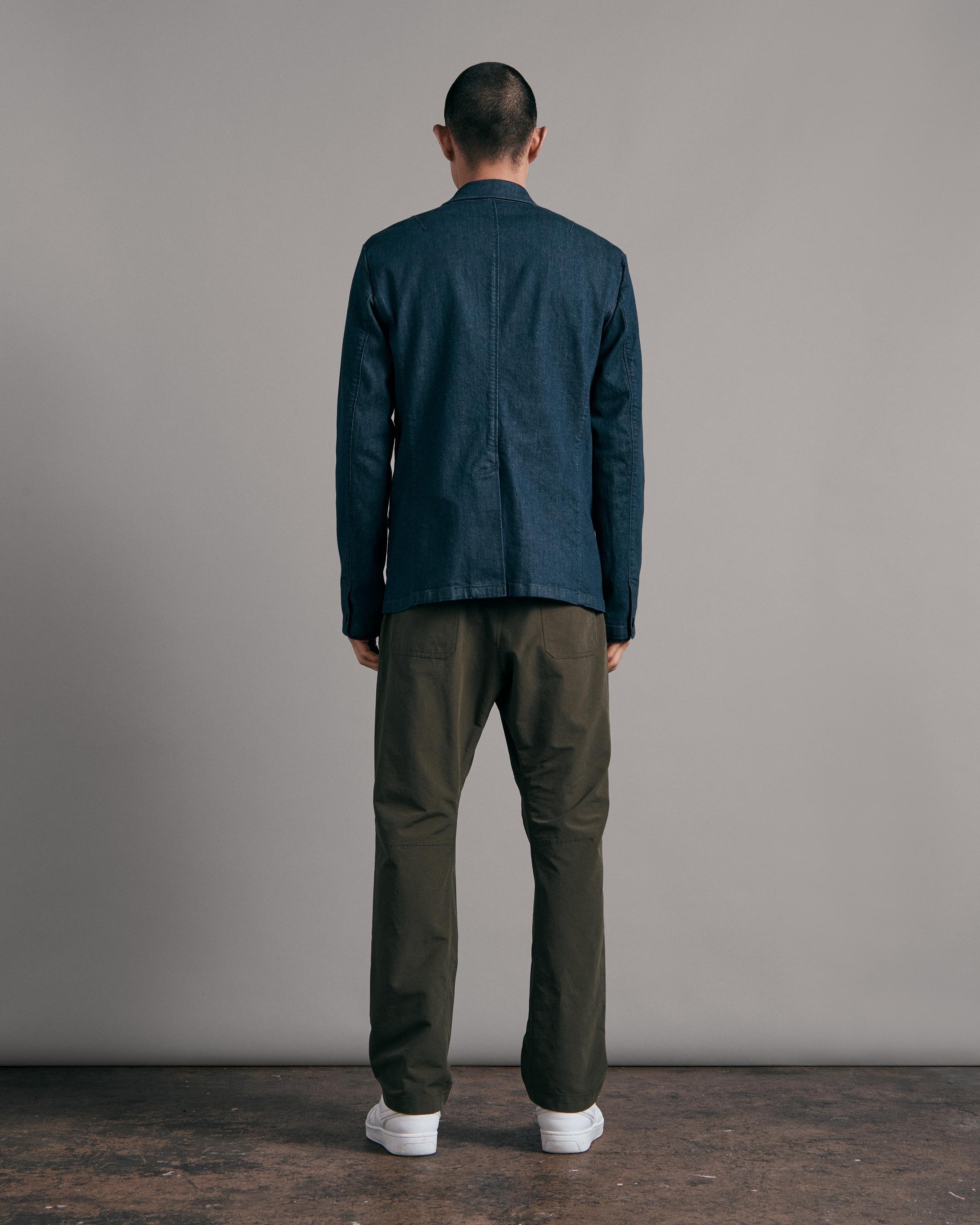 Bedford Denim Blazer
Classic Fit Blazer - 5
