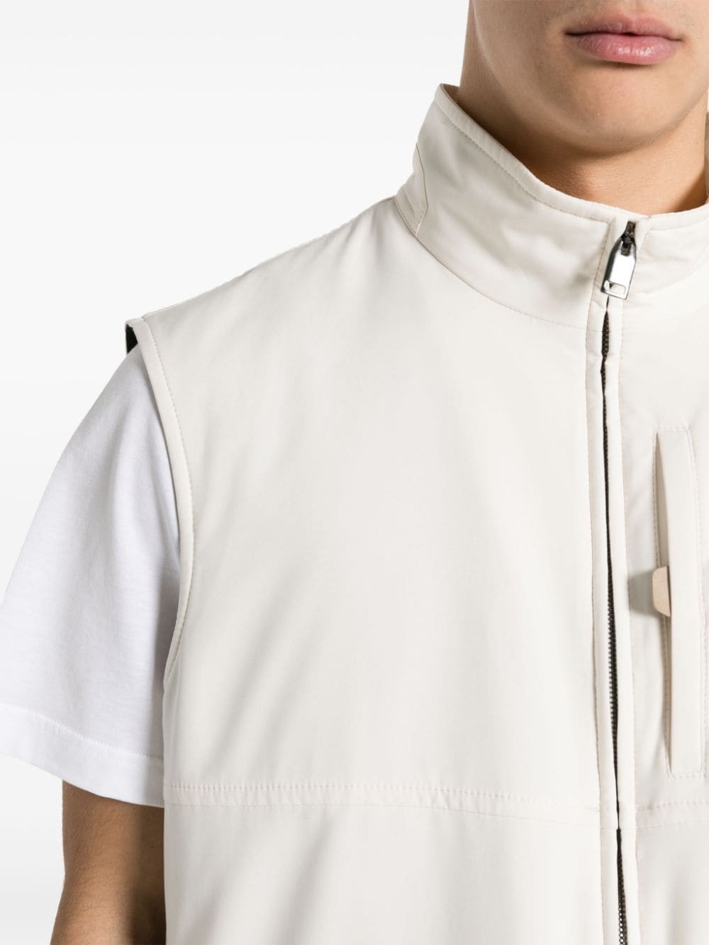 padded water-repellent gilet - 5