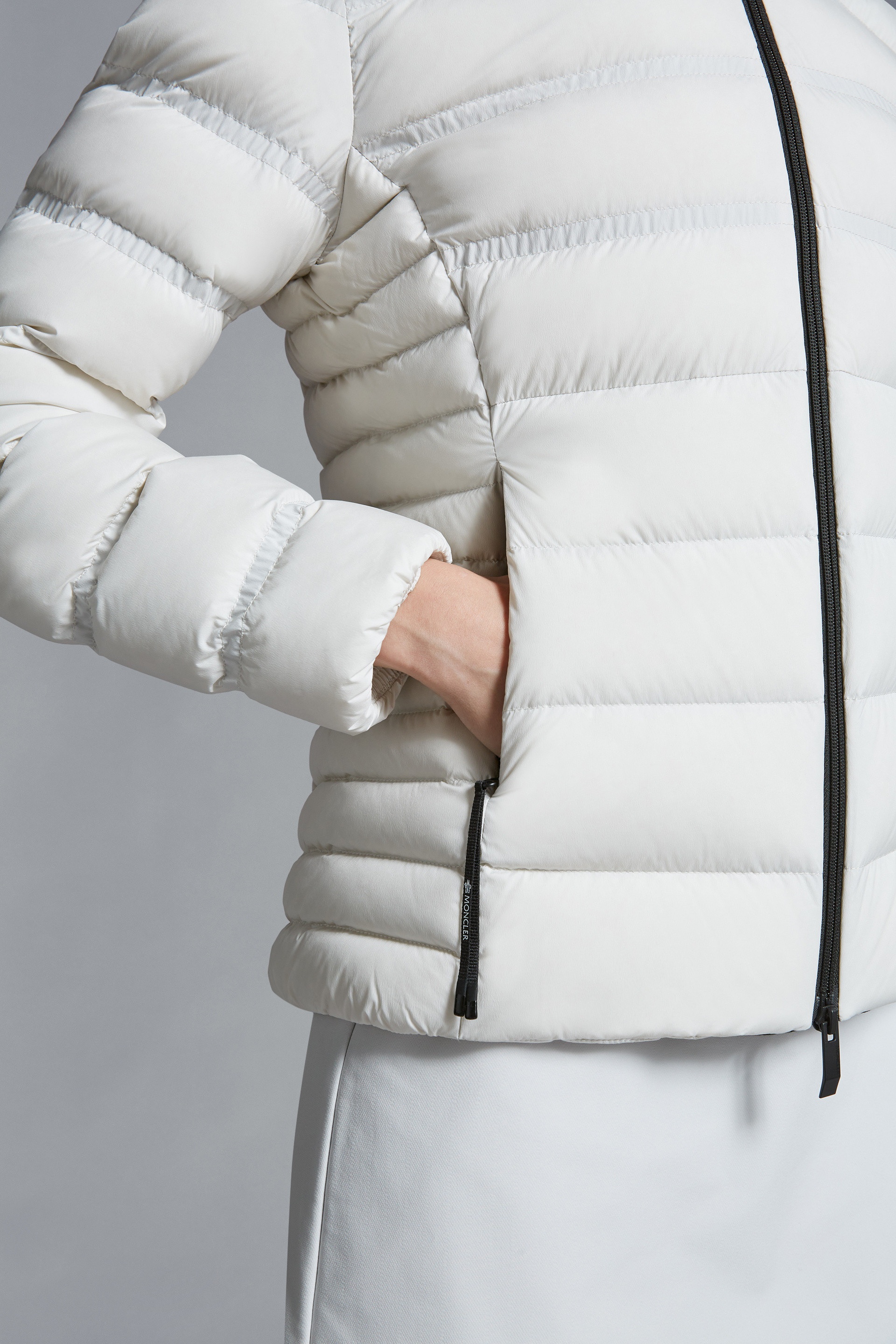 Moncler Alete Short Down Jacket | REVERSIBLE