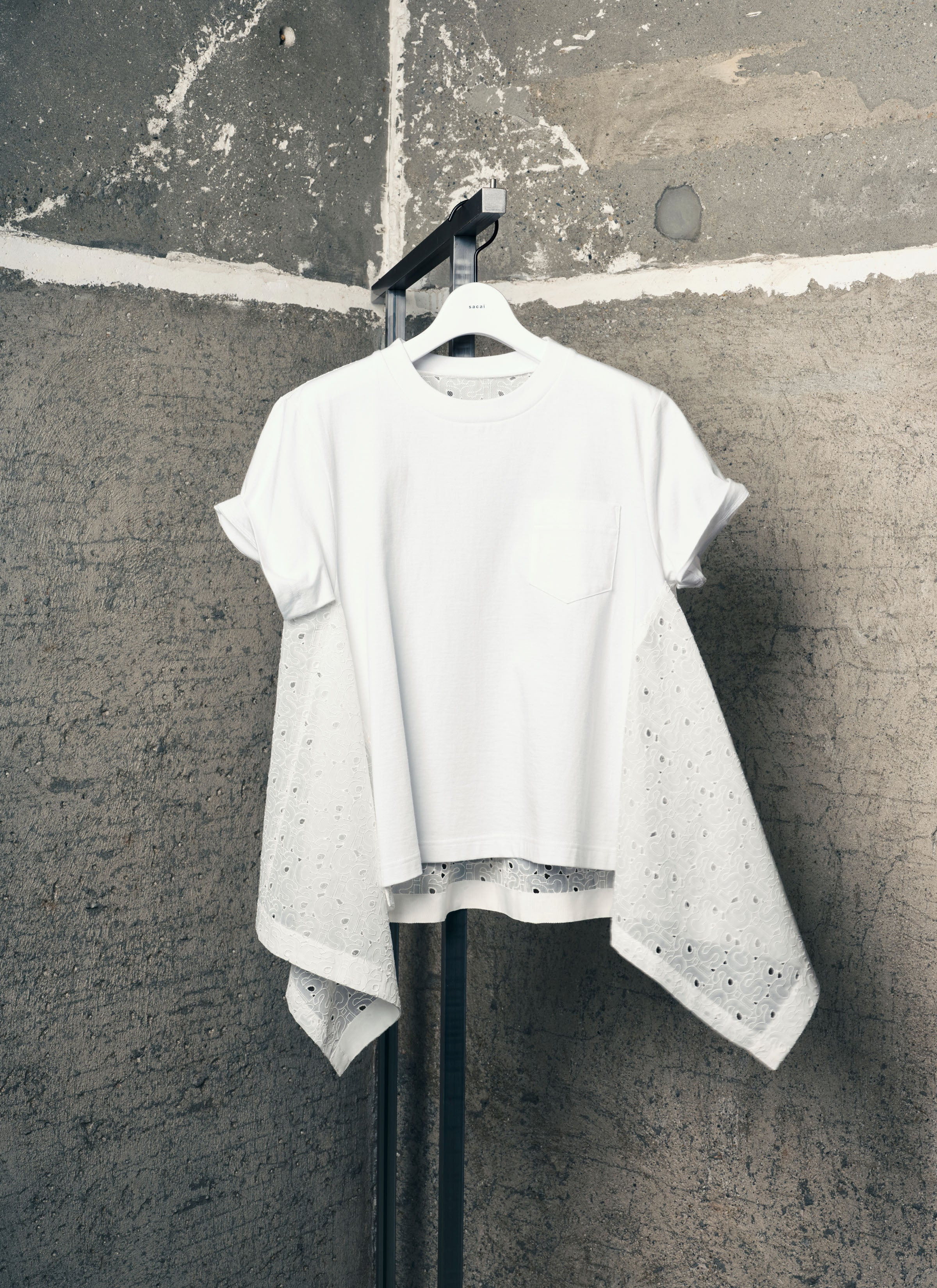 sacai Embroidery T-Shirt - 2