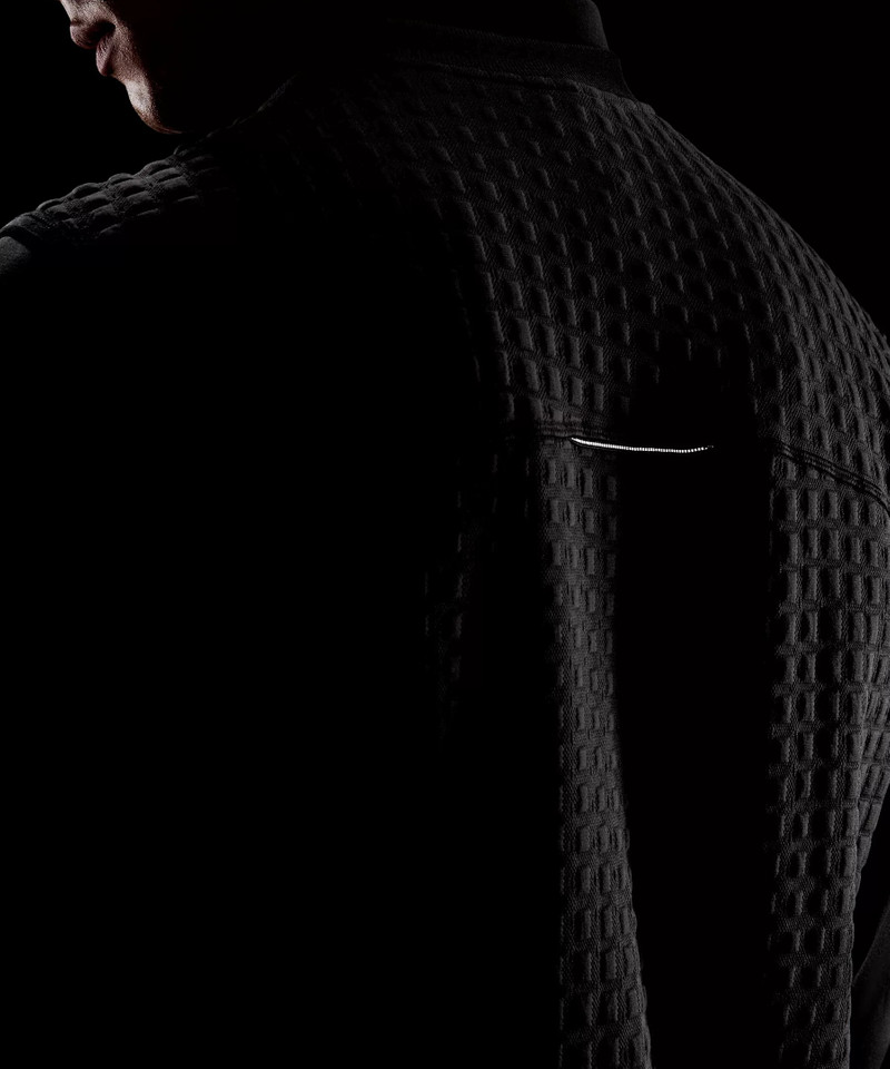 3D Waffle-Knit Jacquard Vest 8
