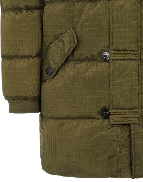 71432 MACRO RIPSTOP NYLON METAL IN ECONYL® REGENERATED NYLON DOWN-TC OLIVE GREEN - 6