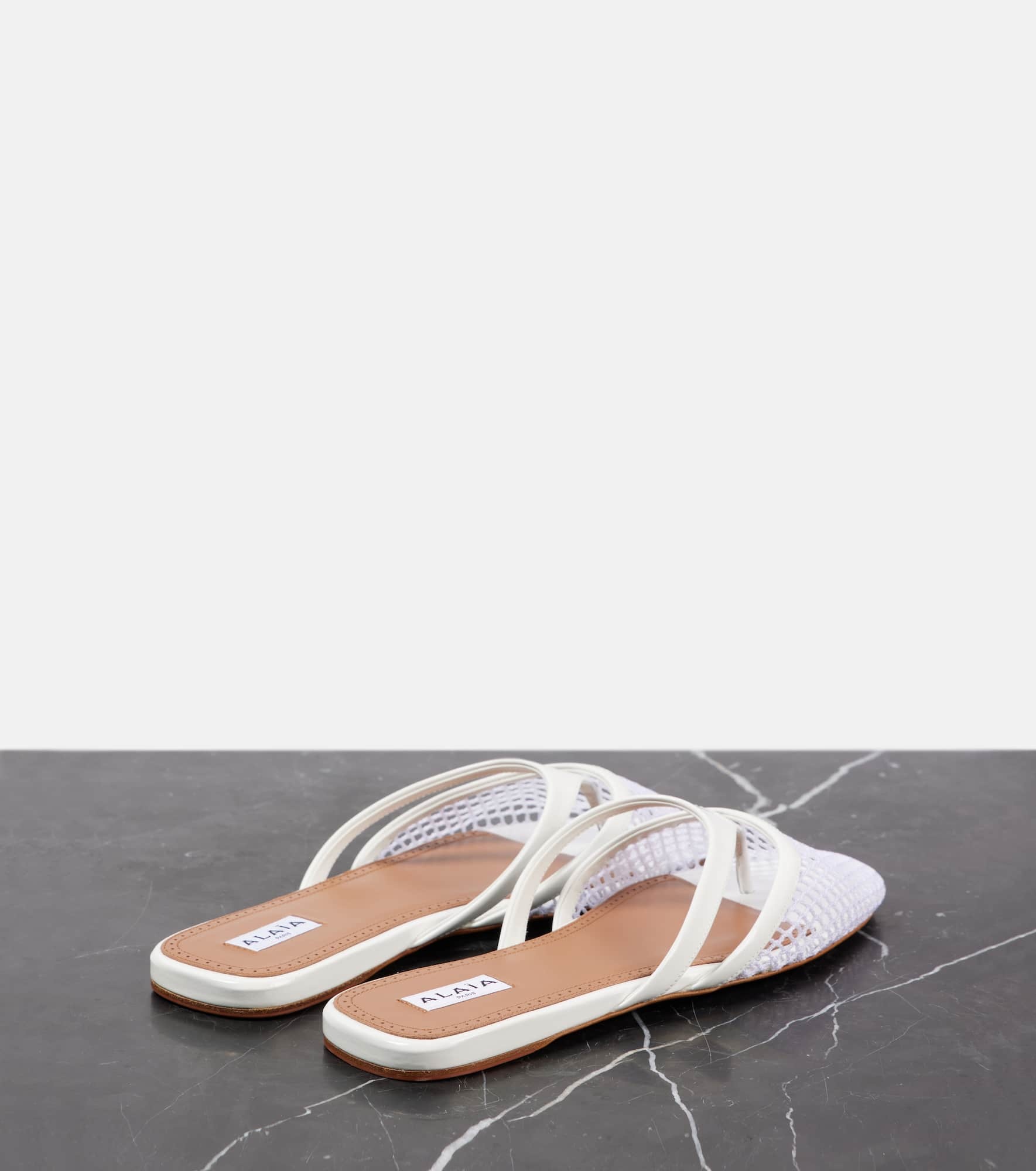 Infradito fishnet leather-trimmed mules - 2