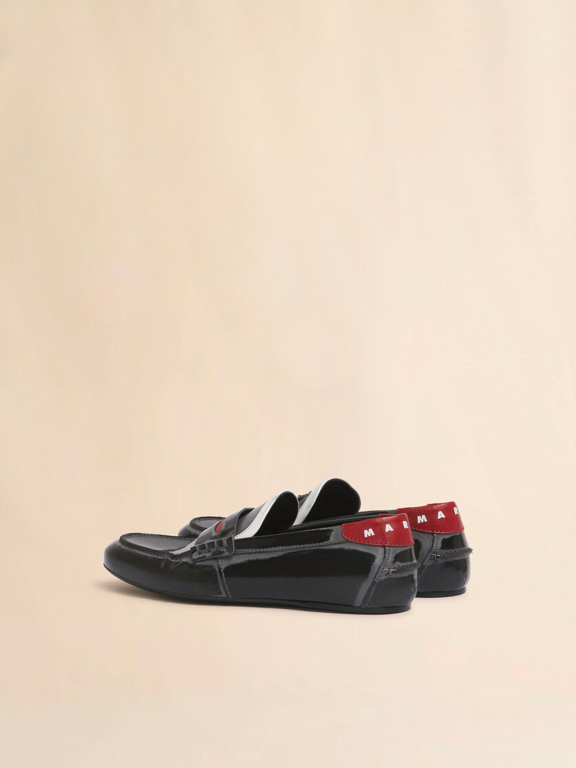 BLACK LEATHER MOCCASIN WITH LOGO TAB - 3