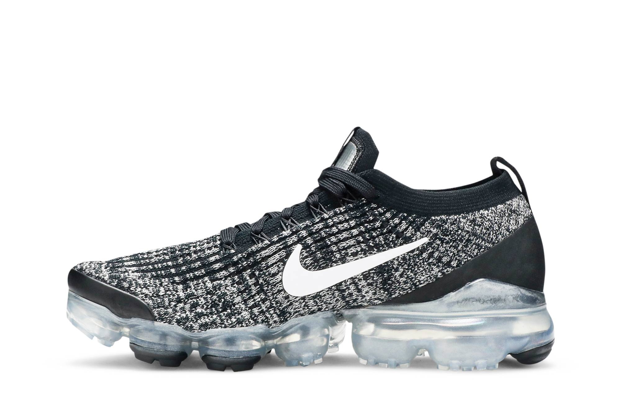 Wmns Air VaporMax Flyknit 3 'Oreo' - 3