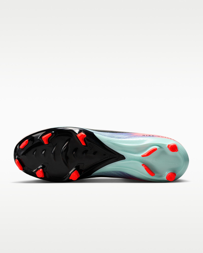 Nike Nike United Mercurial Vapor 16 Academy Multi-Ground Low-Top Soccer Cleats outlook