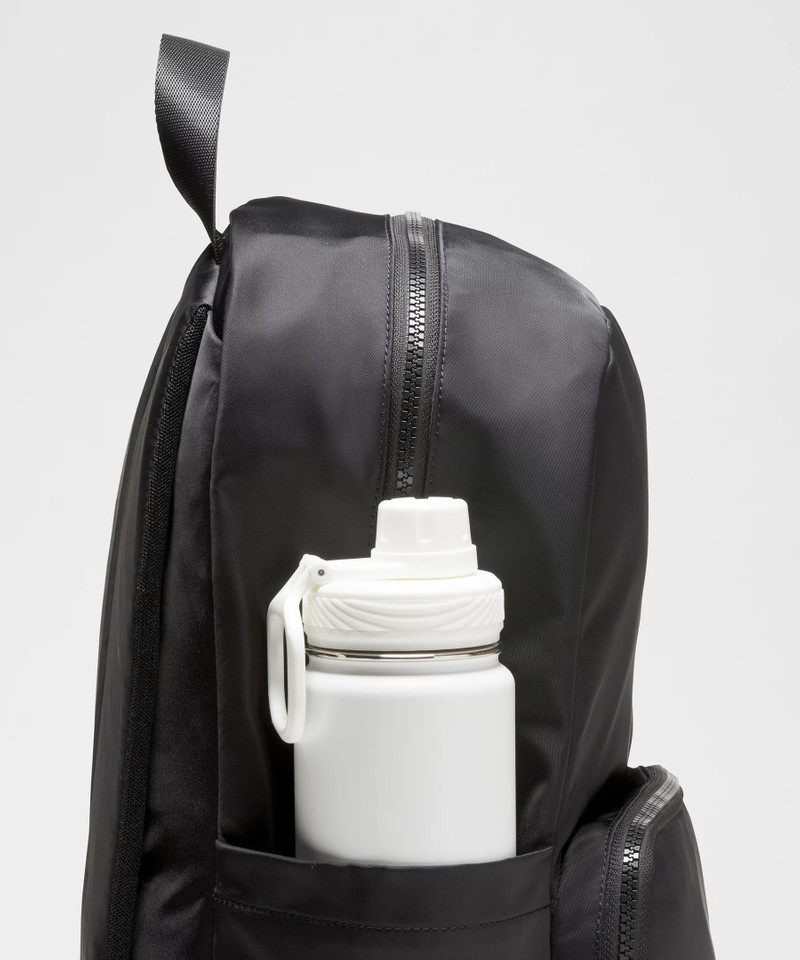 Everywhere Backpack 22L 4