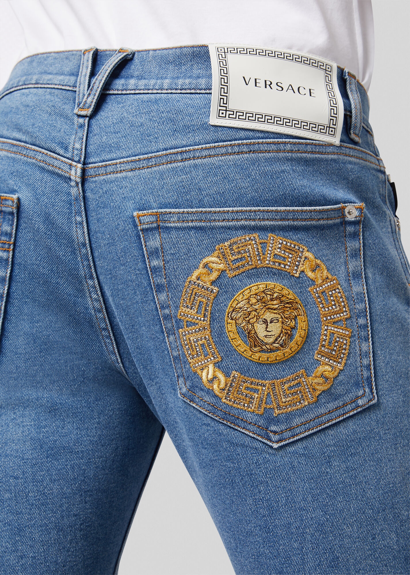 Medusa Chain Embroidered Jeans - 5