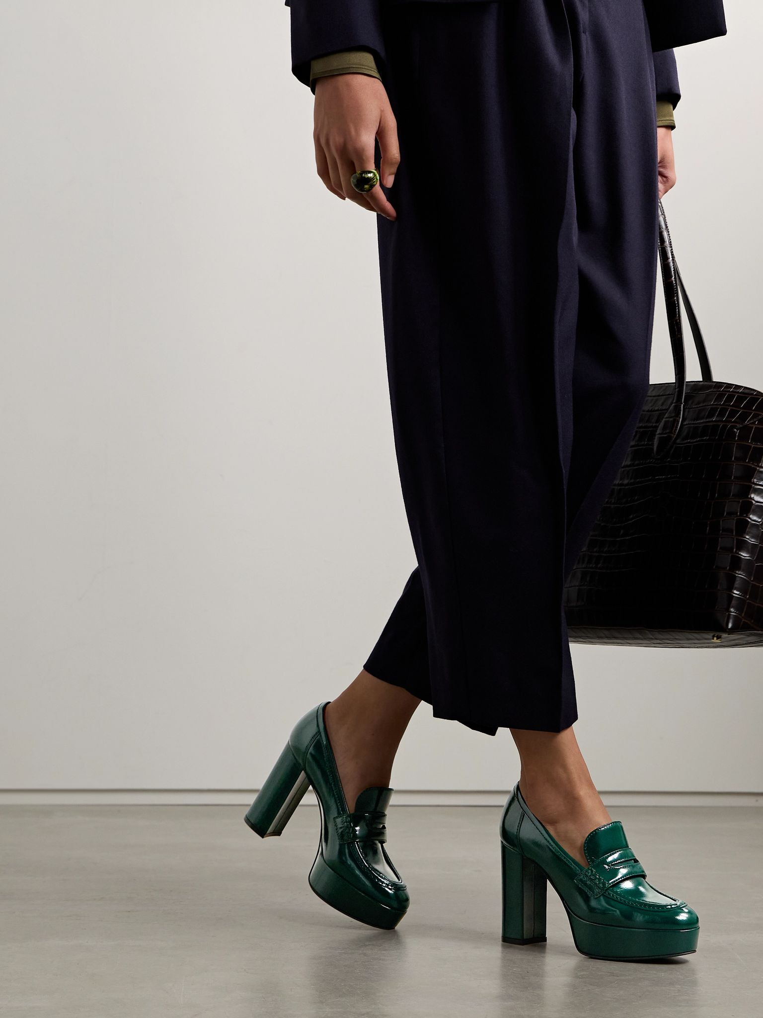 Nuit 70 patent-leather platform pumps Turquoise - 2