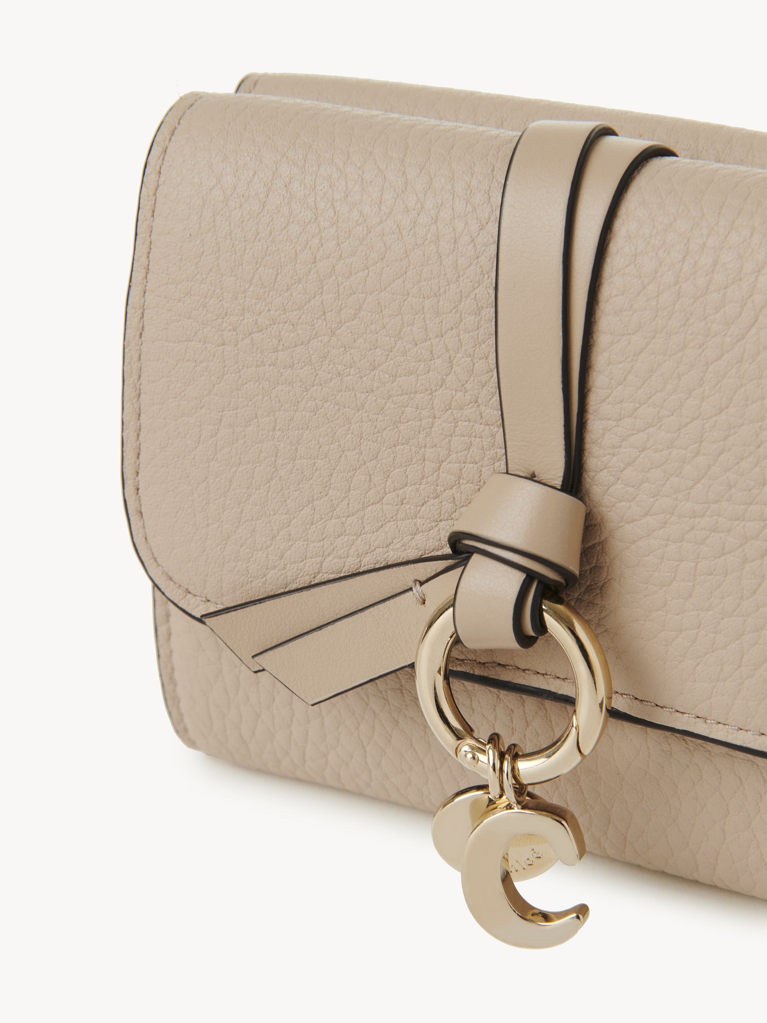 SMALL ALPHABET TRI-FOLD IN GRAINED LEATHER - 5