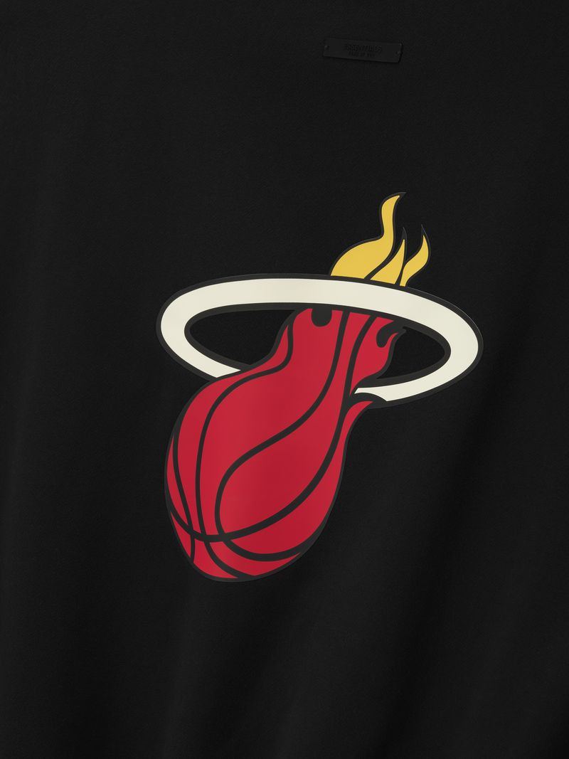 ESSENTIALS Heat Sport Crewneck outlook