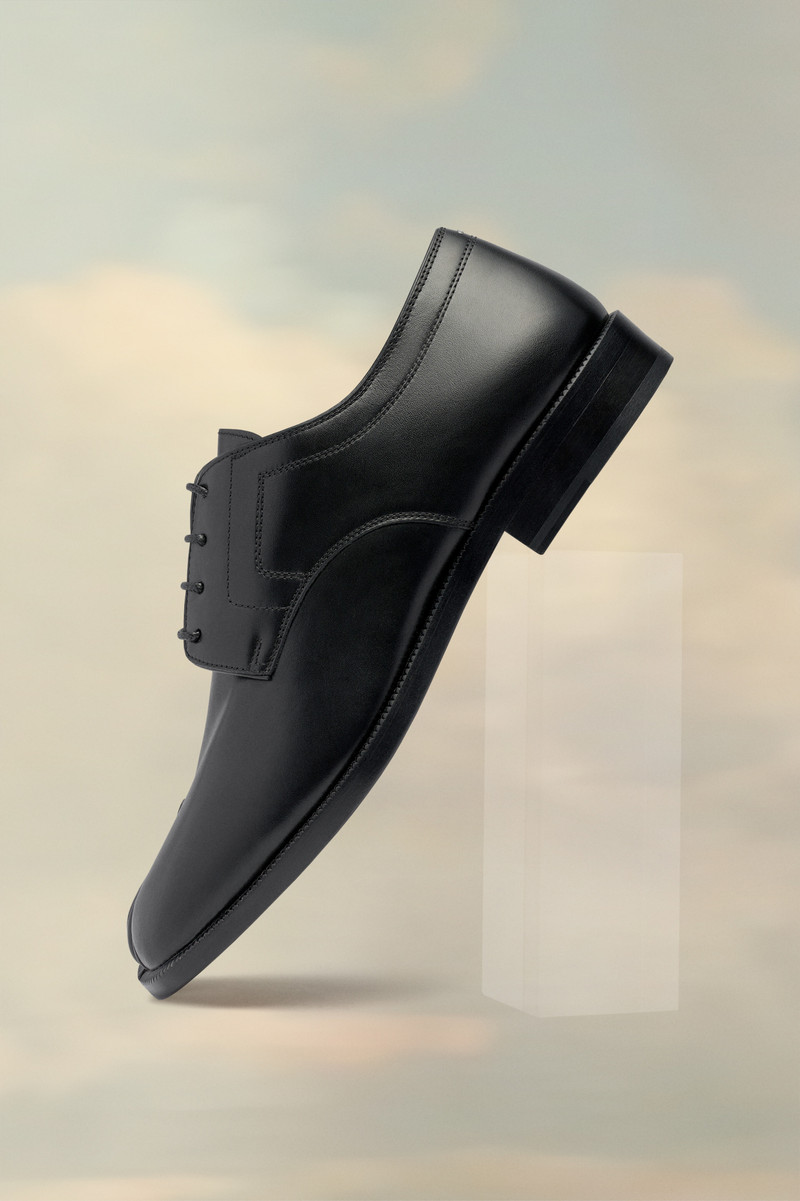 Maison Margiela Tabi Leather Brogues outlook