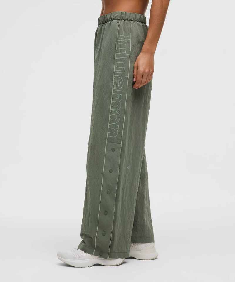 Crinkle Nylon Mid-Rise Track Pant *Wordmark 6