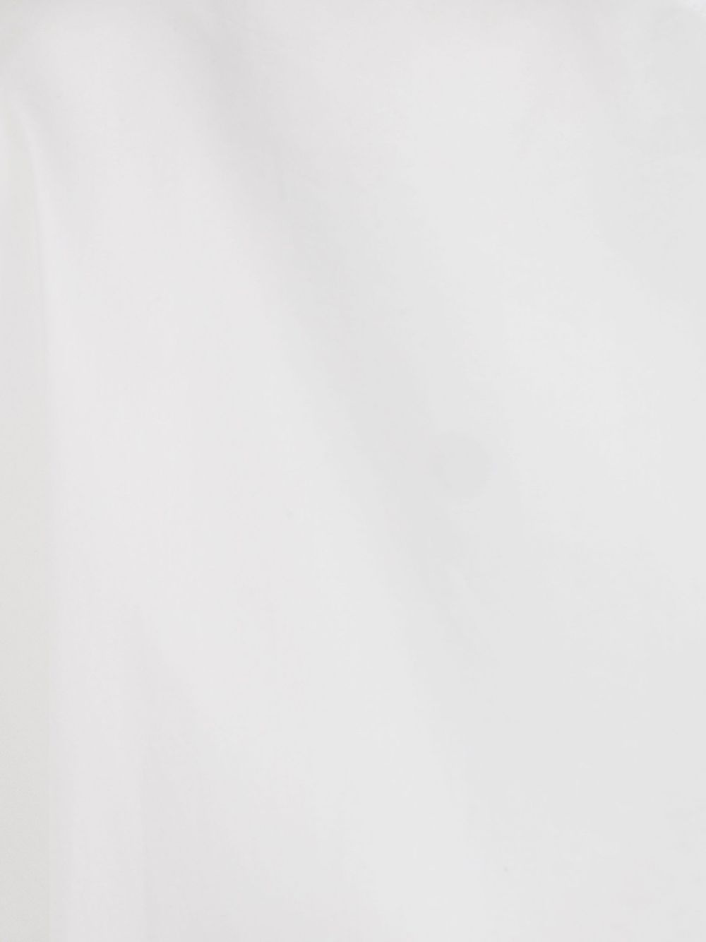 V-neck T-shirt - 3