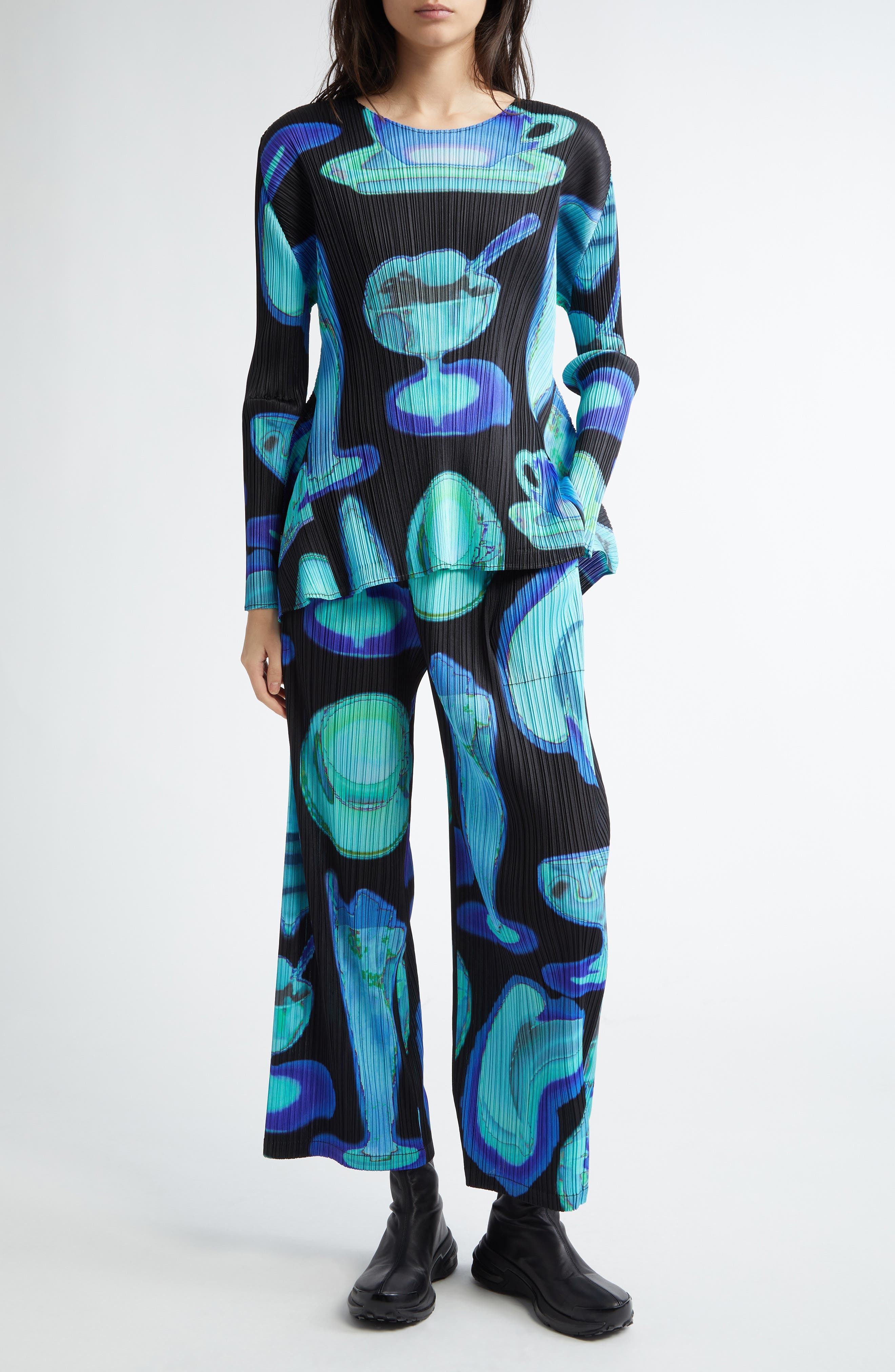 Pleats Please Issey Miyake Thermal Floods Print Pleated Top in Black at Nordstrom - 2