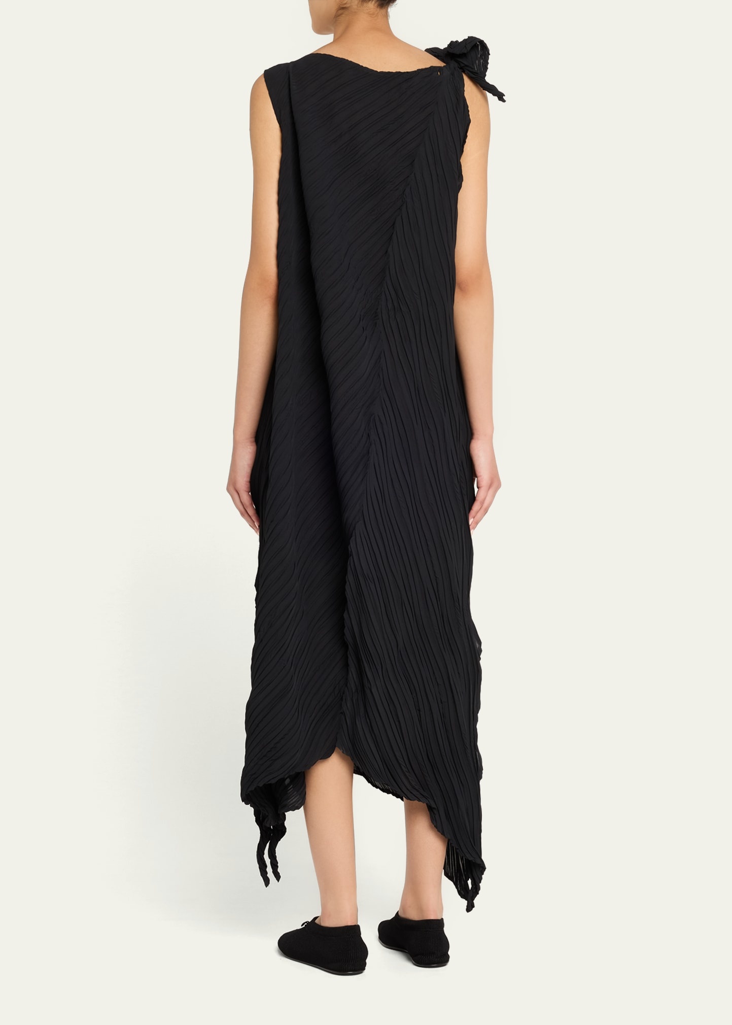 Wrinkled And Twisted Dress, Black - 3