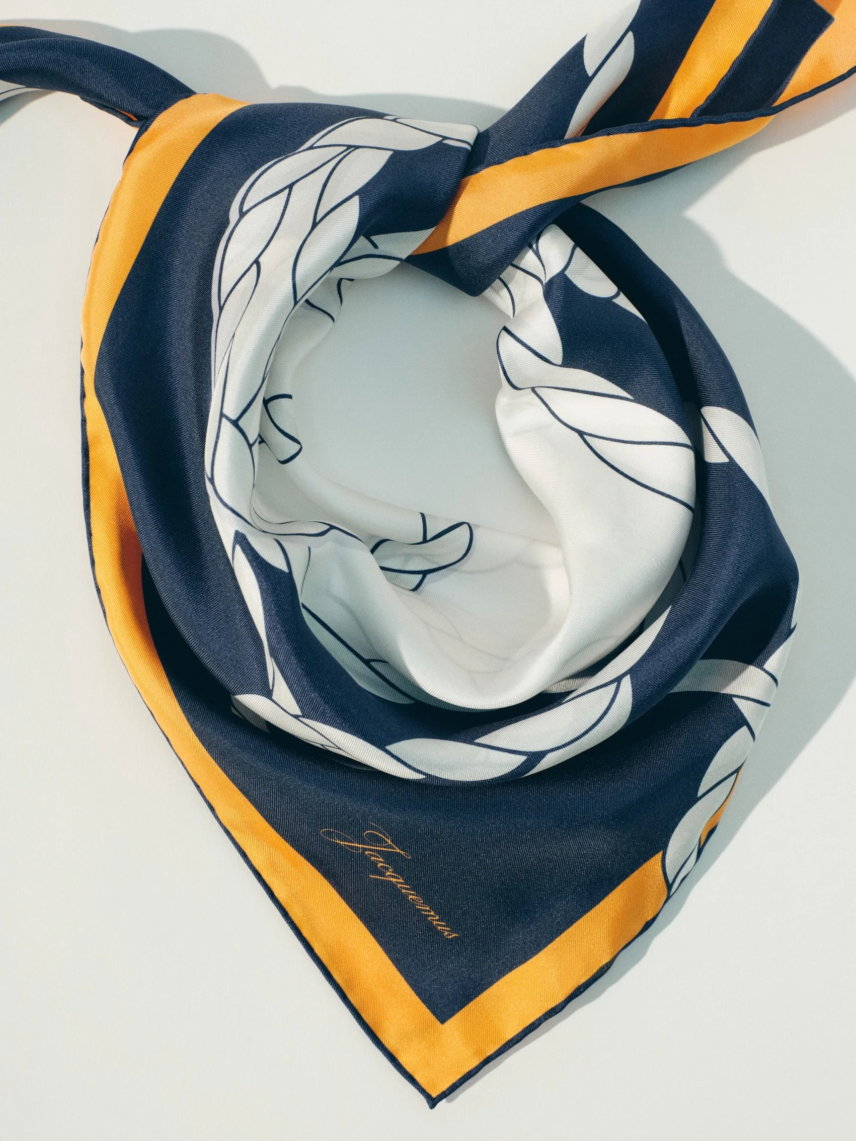 The Hippocampe scarf - 1