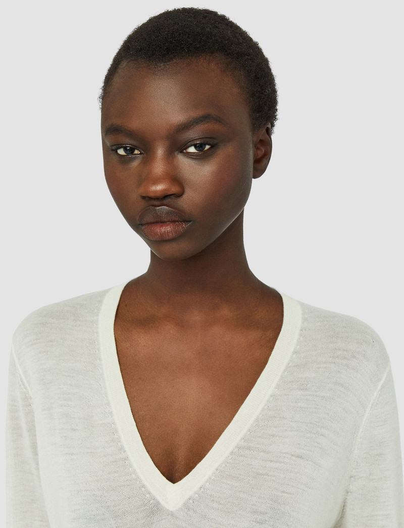 Cashair V Neck Jumper 5