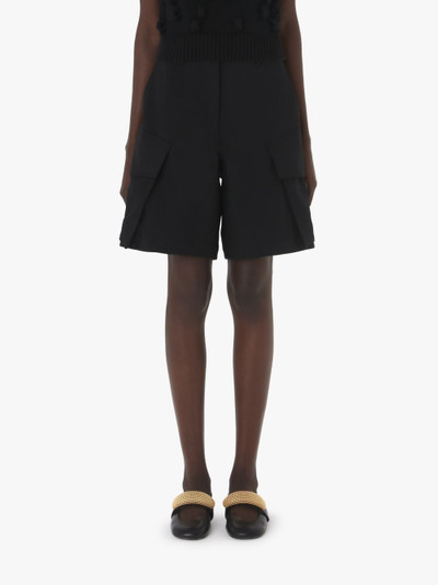 JW Anderson TAILORED CARGO SHORTS outlook