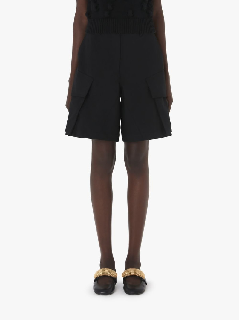 JW Anderson TAILORED CARGO SHORTS outlook