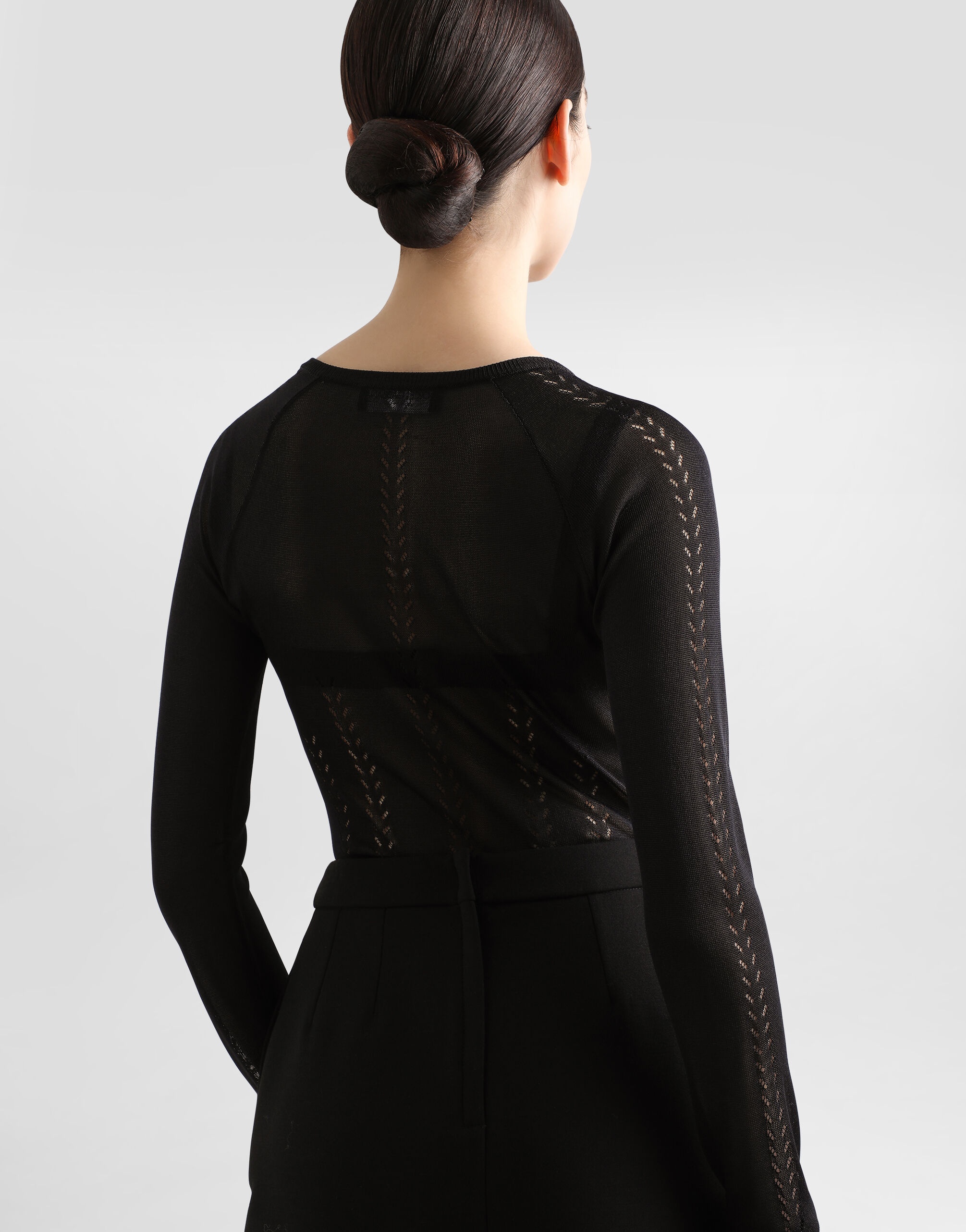 Silk v-neck sweater - 5