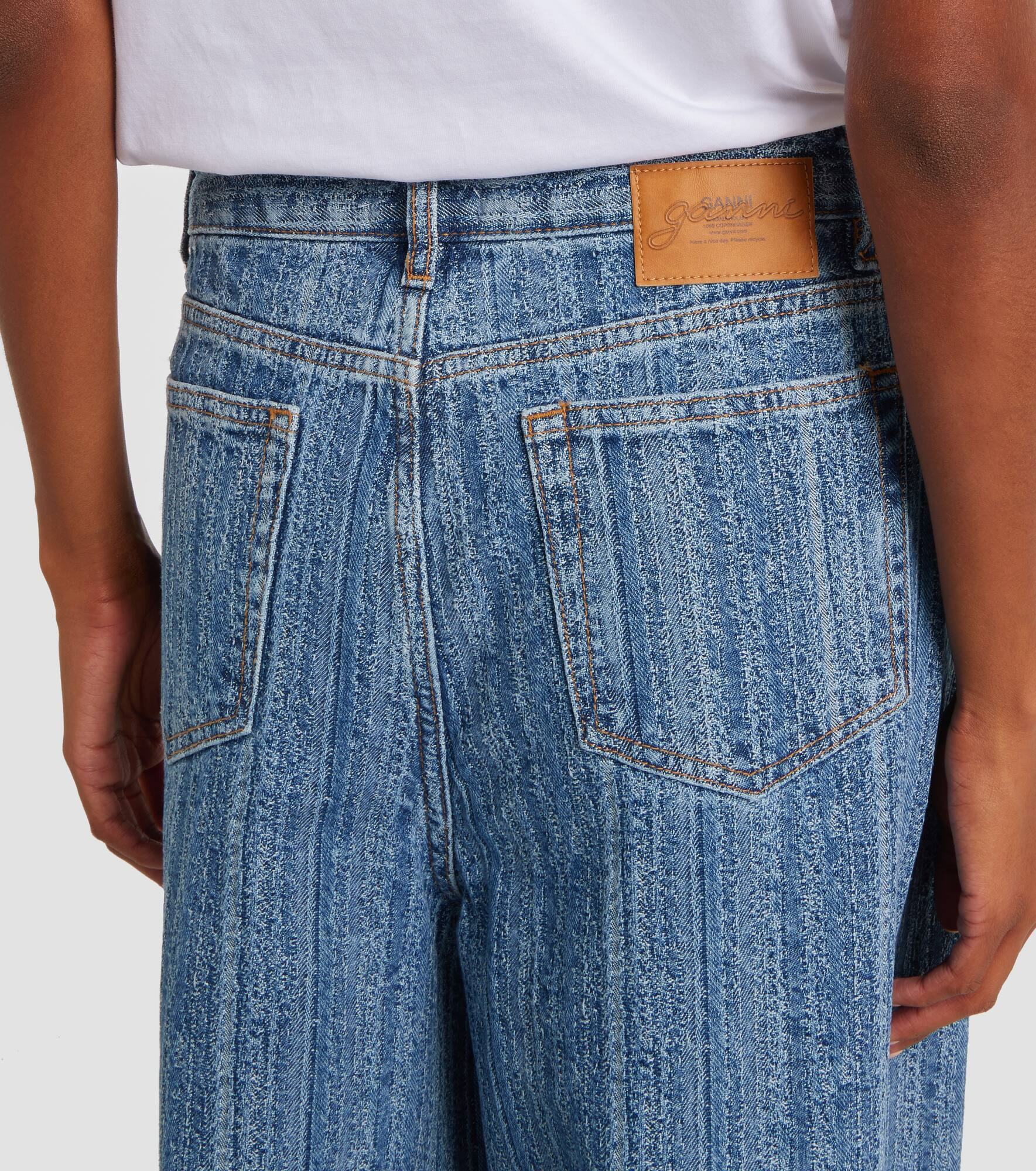 Striped wide-leg jeans - 6