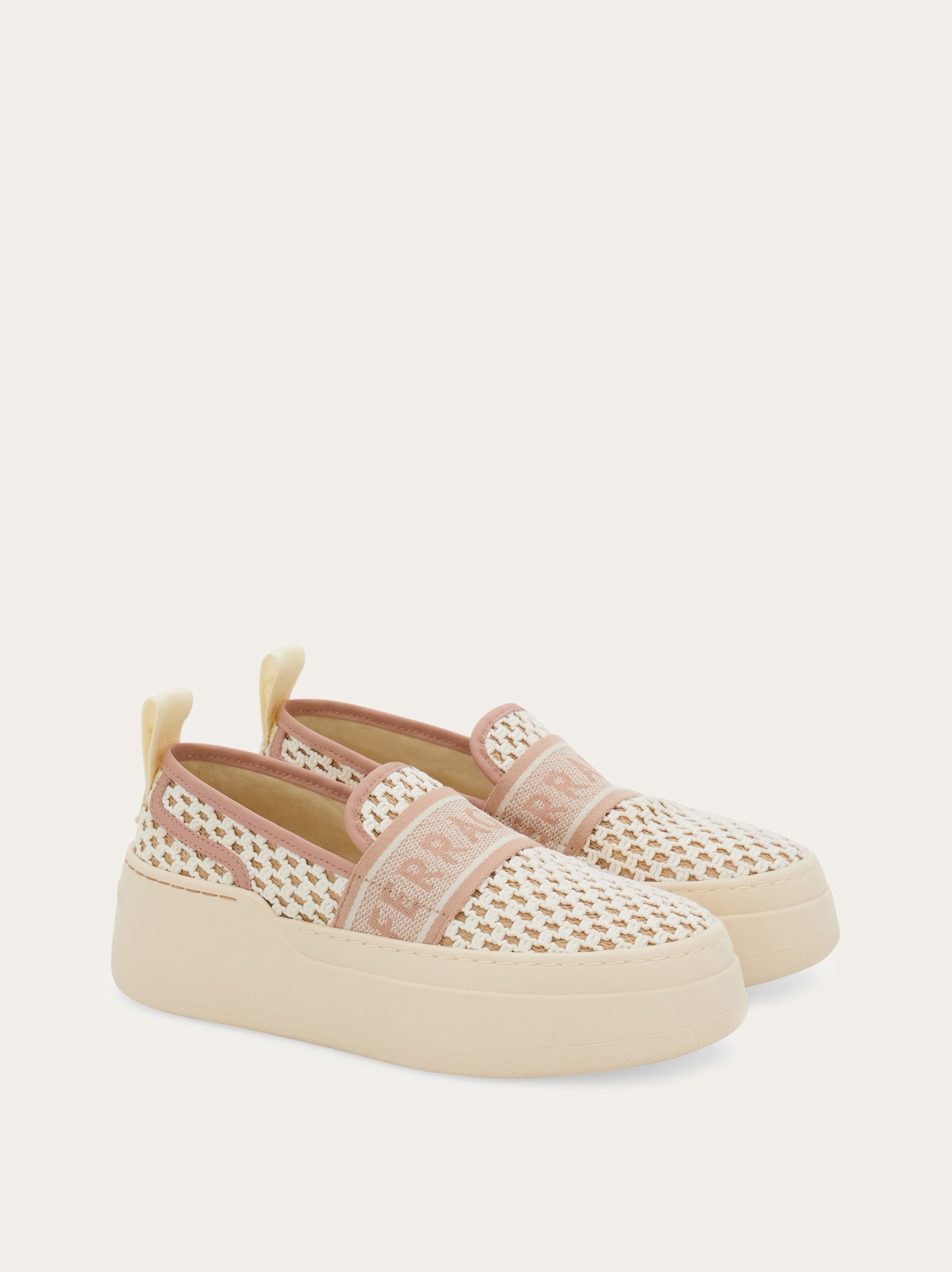 Platform slip on - 5