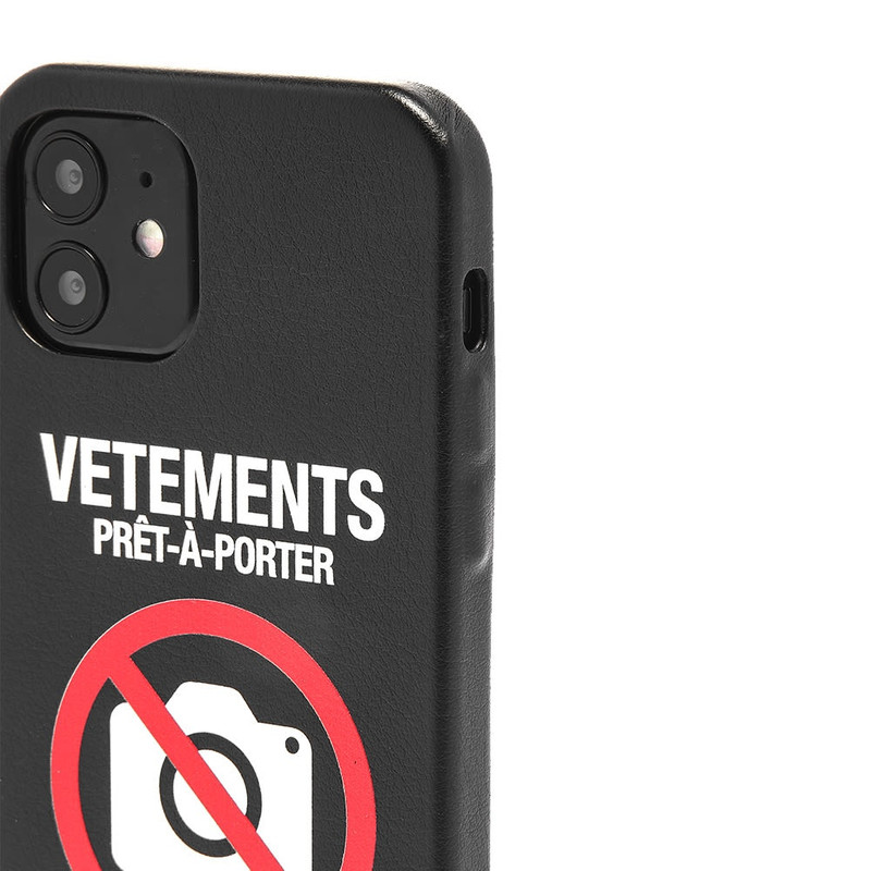 VETEMENTS VETEMENTS AntiSocial iPhone 12 Pro Case outlook