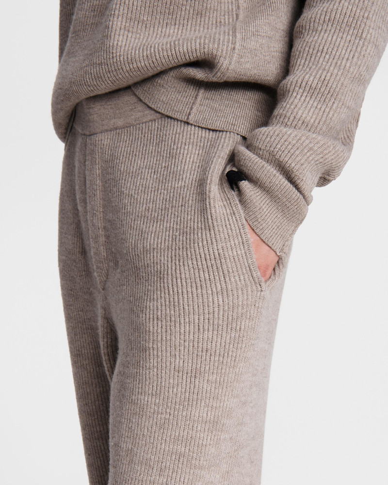 Undyed Wool Sweatpant
Relaxed Fit Pant 6