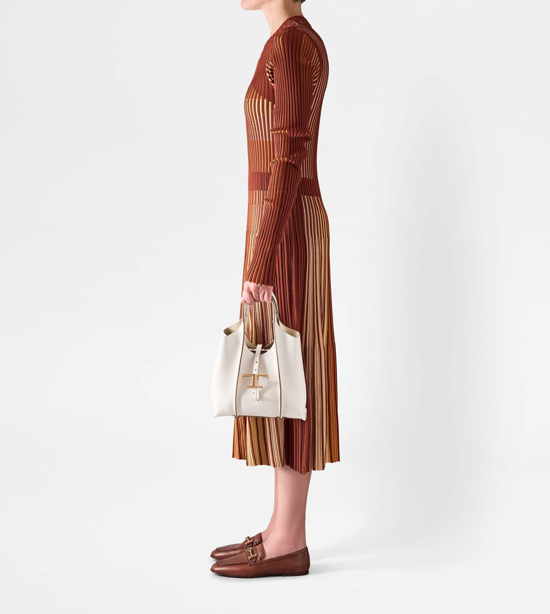 T TIMELESS SHOPPING BAG IN LEATHER MINI - WHITE - 6