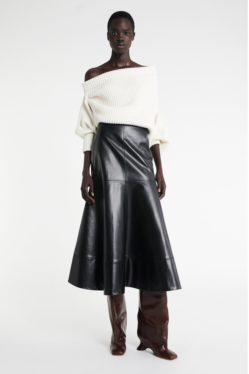 FLARED HEM SKIRT BLACK 1